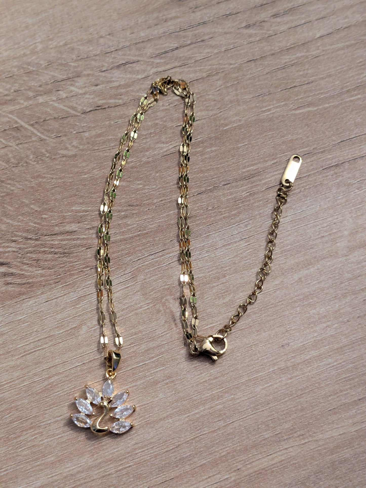 Collier Paon