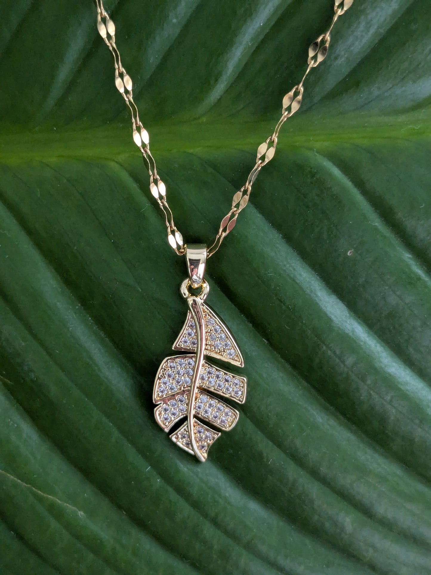 Collier Feuille
