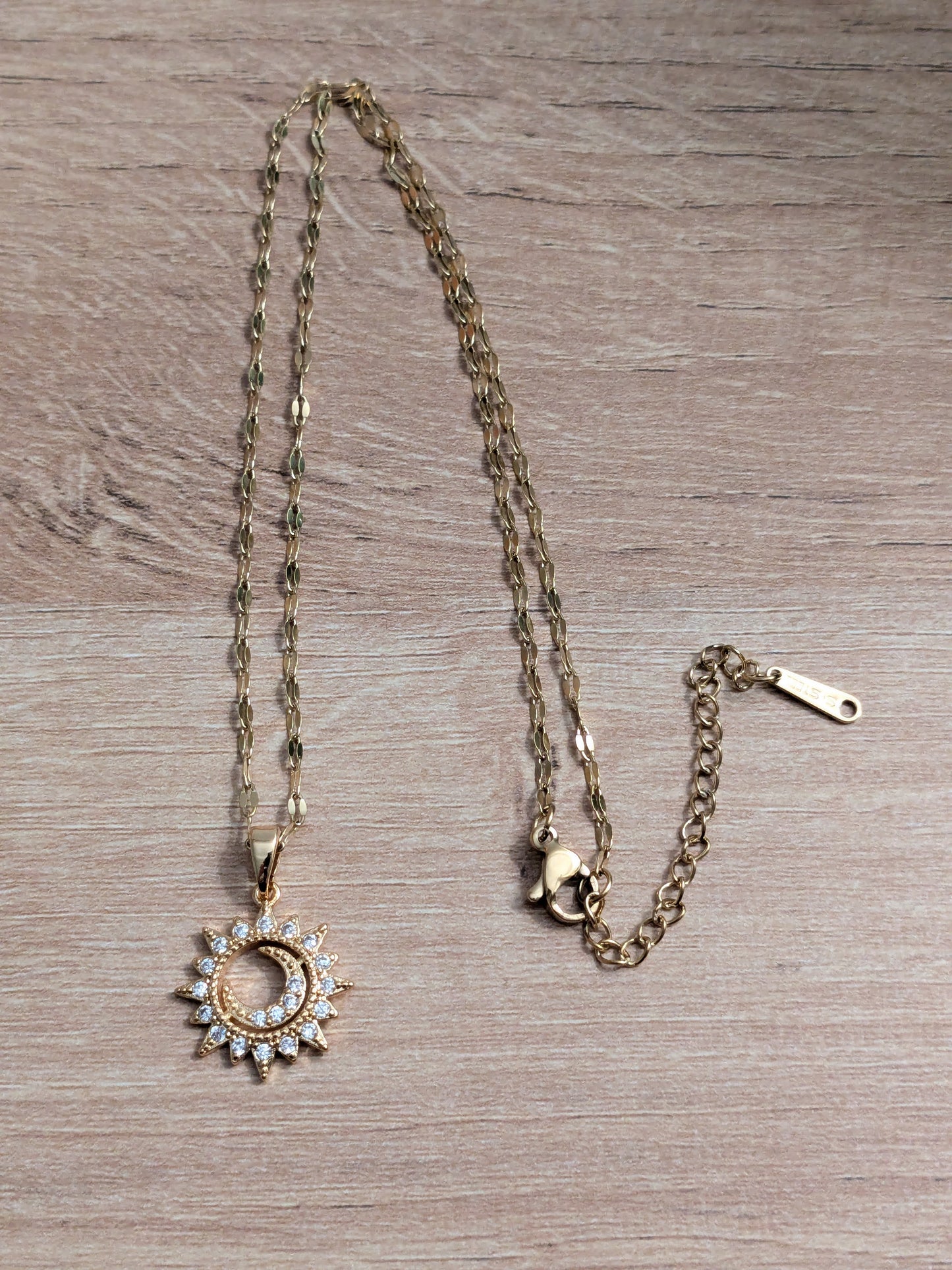 Collier Soleil et Lune