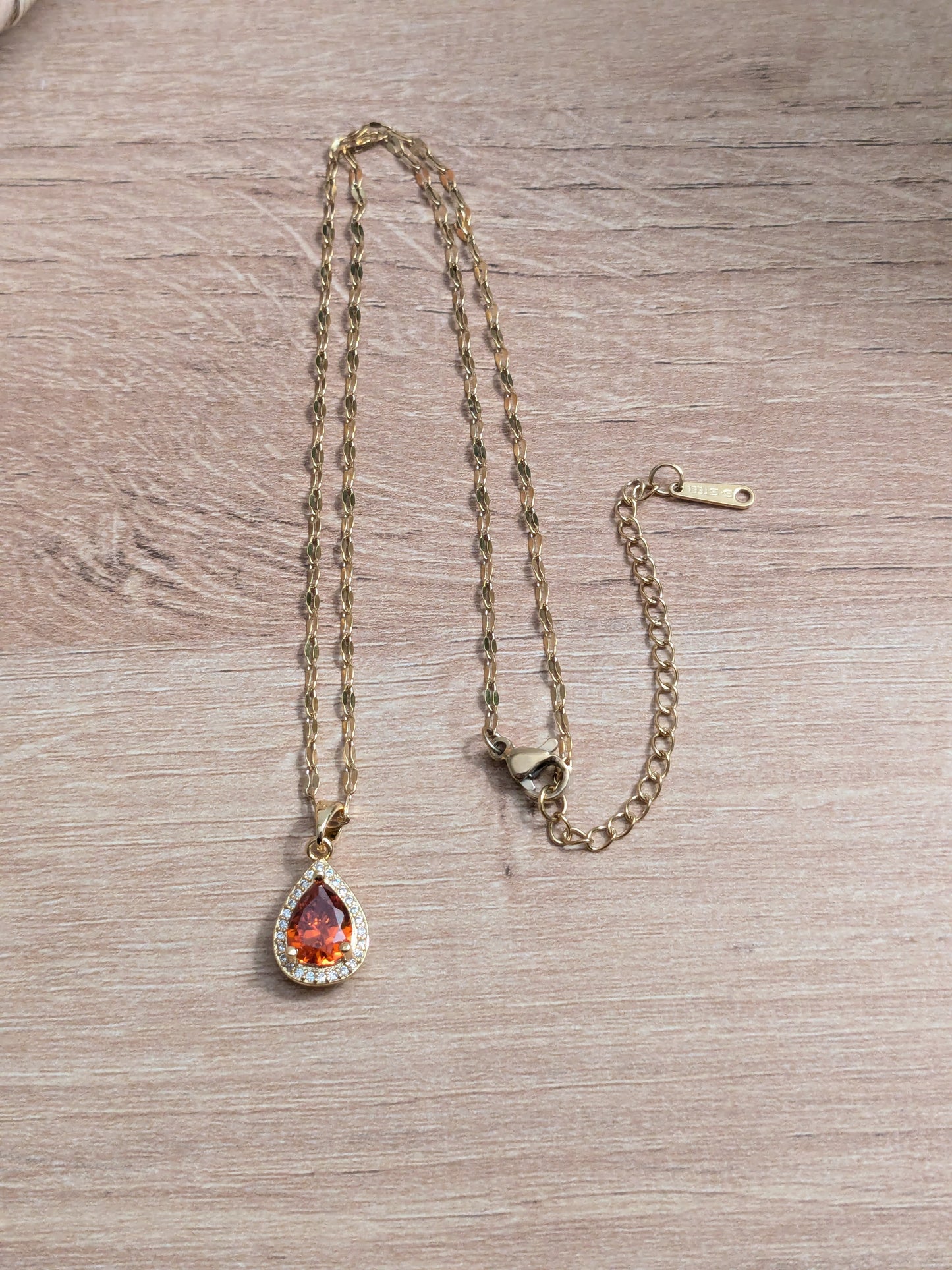 Collier Goutte rubis