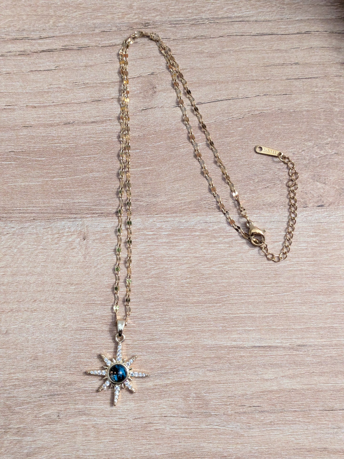 Collier Boussole