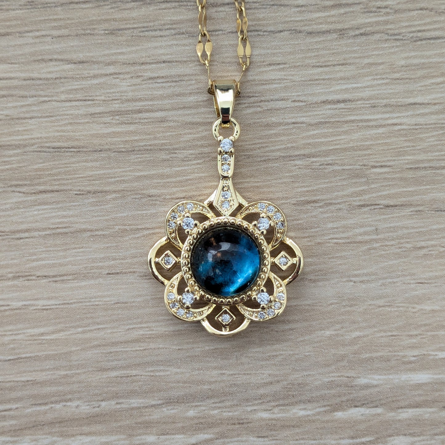 Collier Fleur Planète