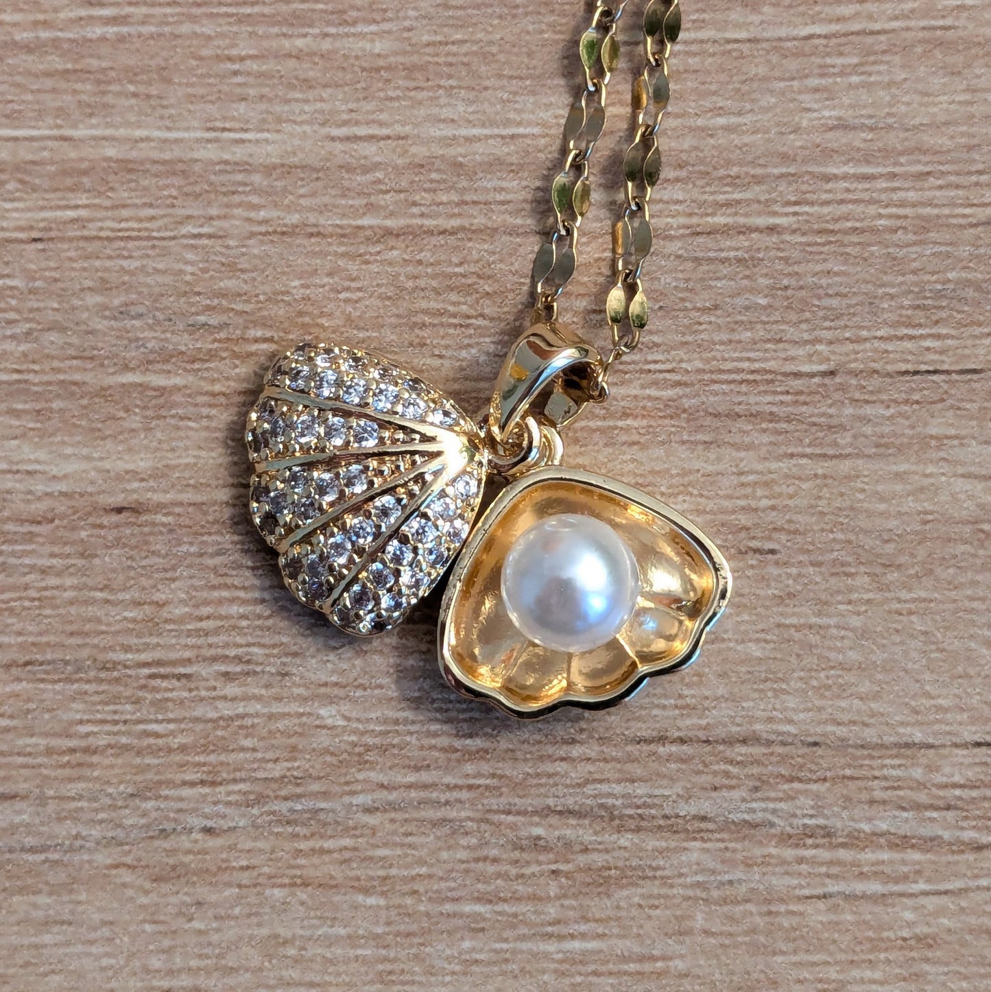 Collier Coquillage et Perle