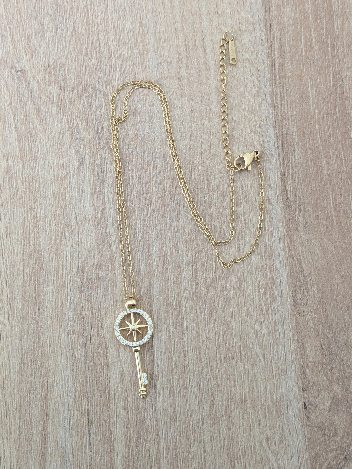 Collier Clé Roue