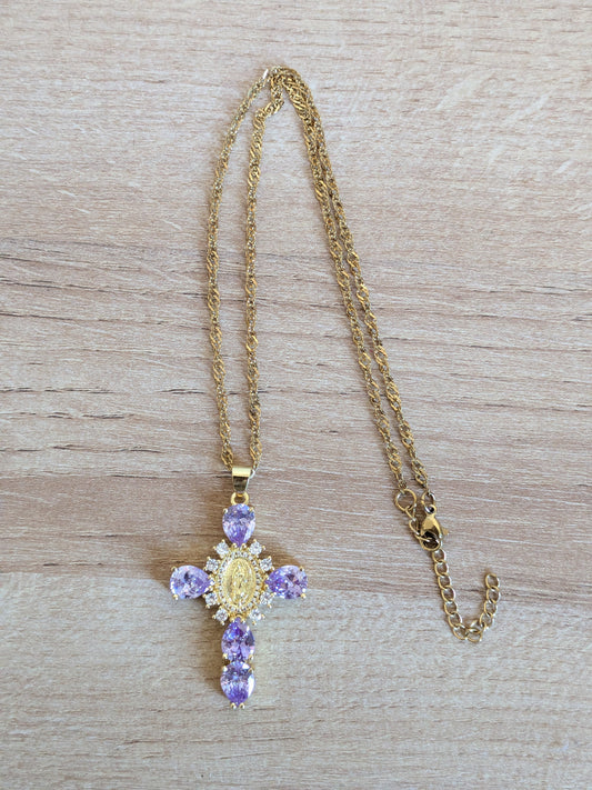Collier Croix Catholique lila