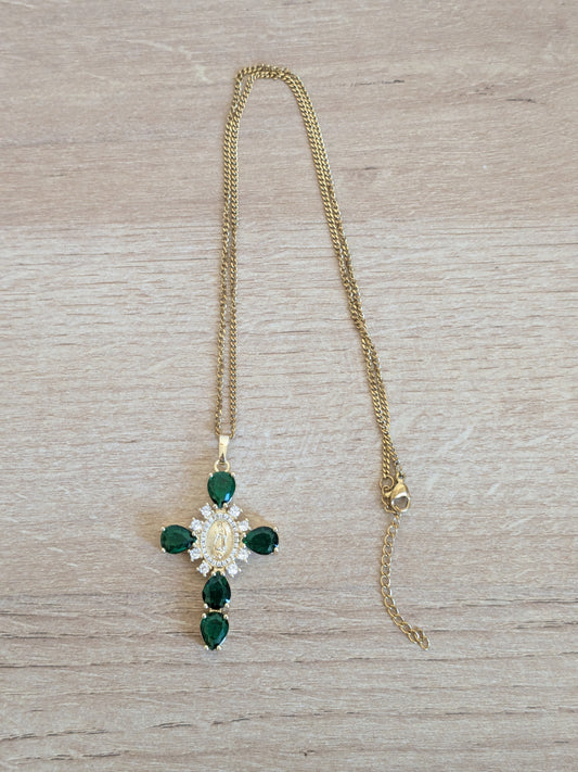 Collier Croix Catholique verte