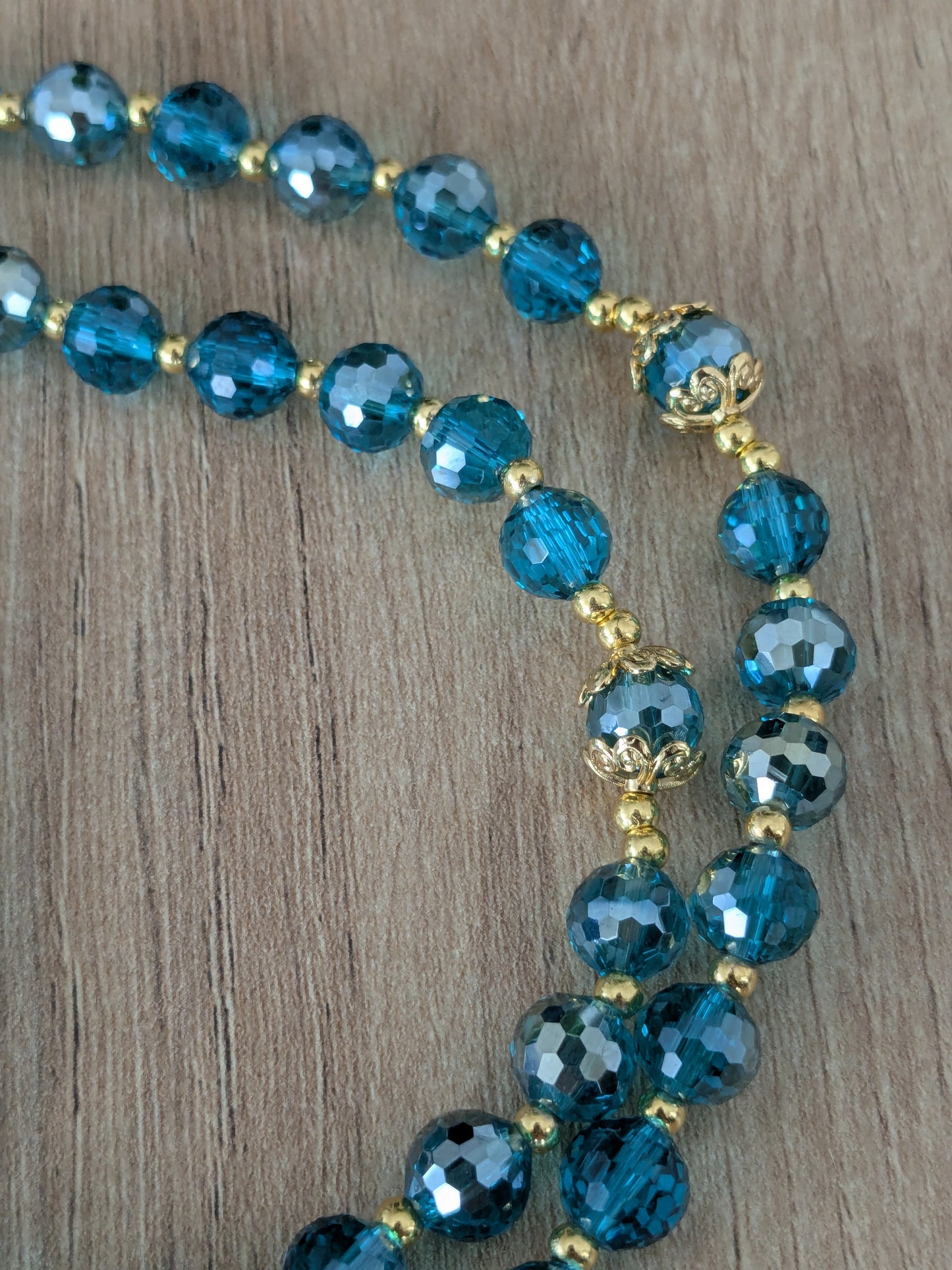 Chapelet facettées bleu turquoise