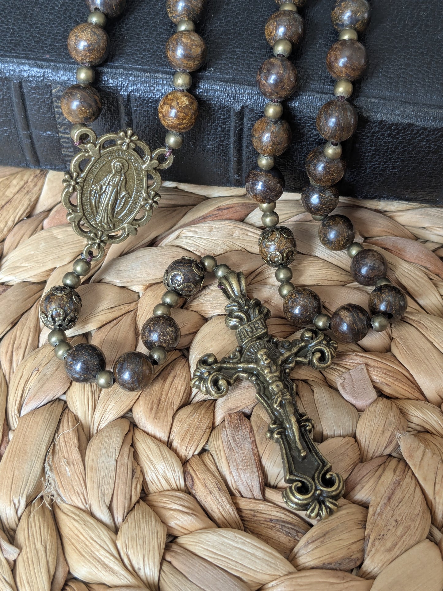 Grand Chapelet en Bronzite