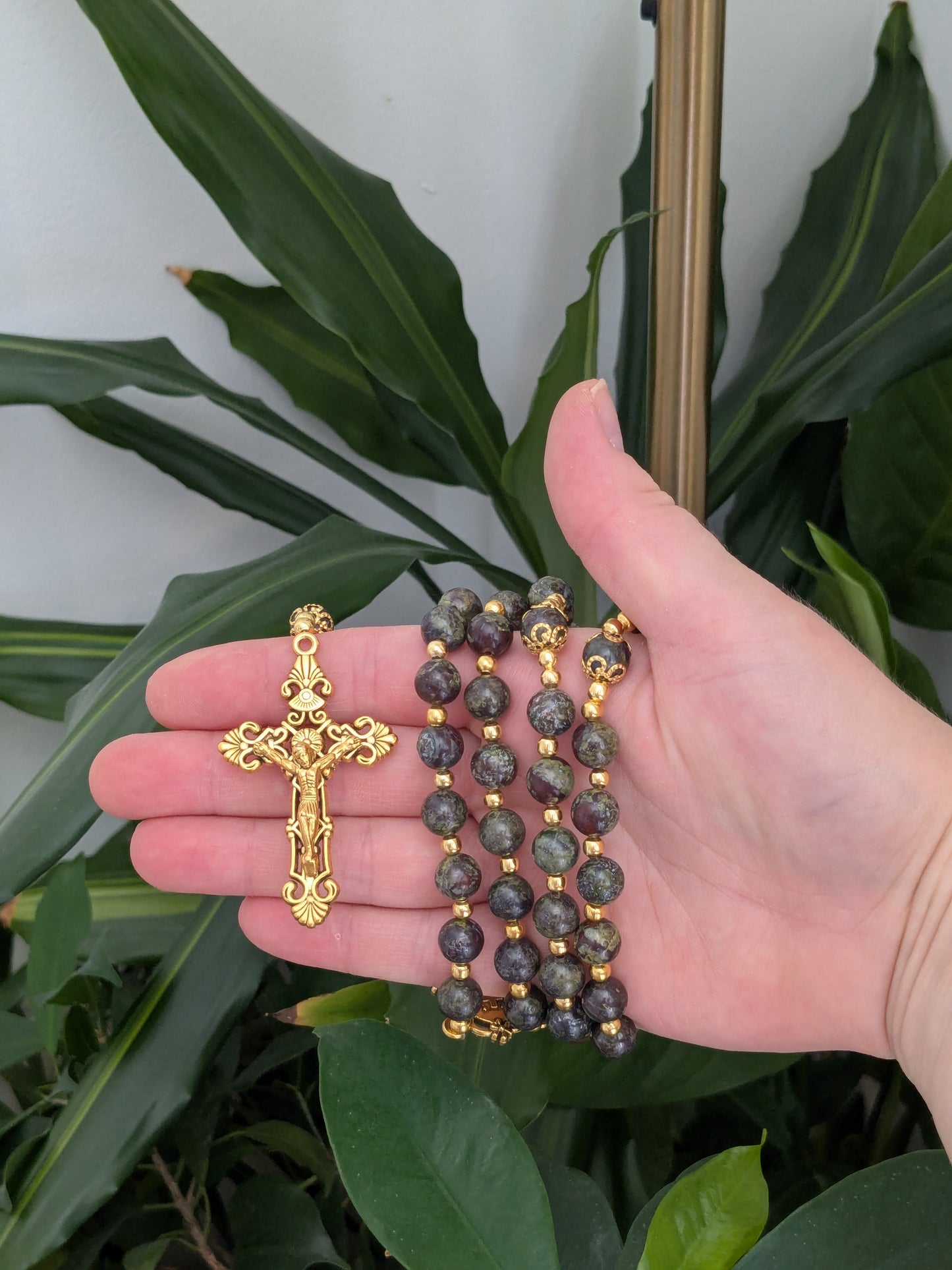 Grand chapelet Catholique en Jaspe Sang de Dragon