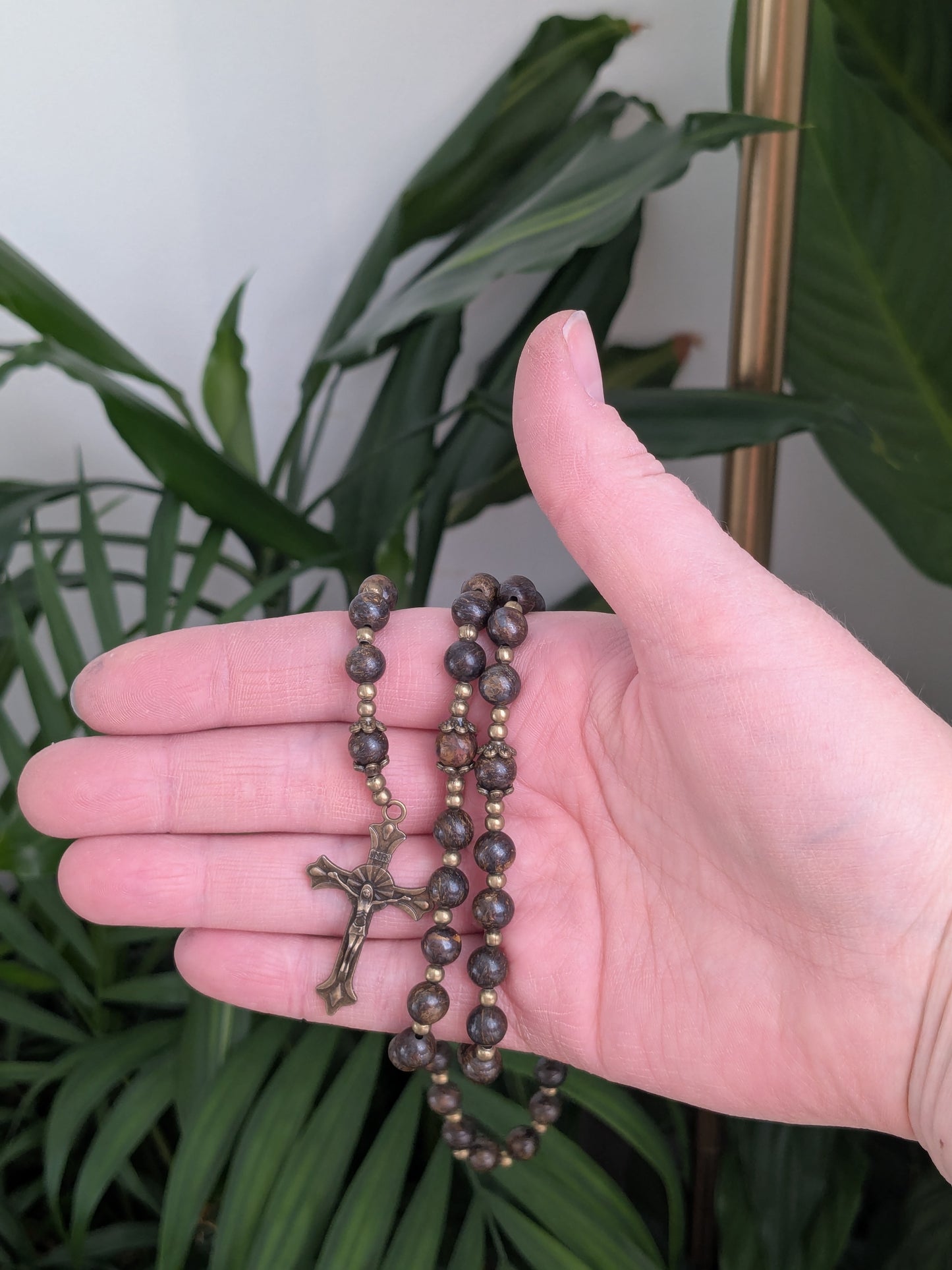 Petit chapelet en Bronzite