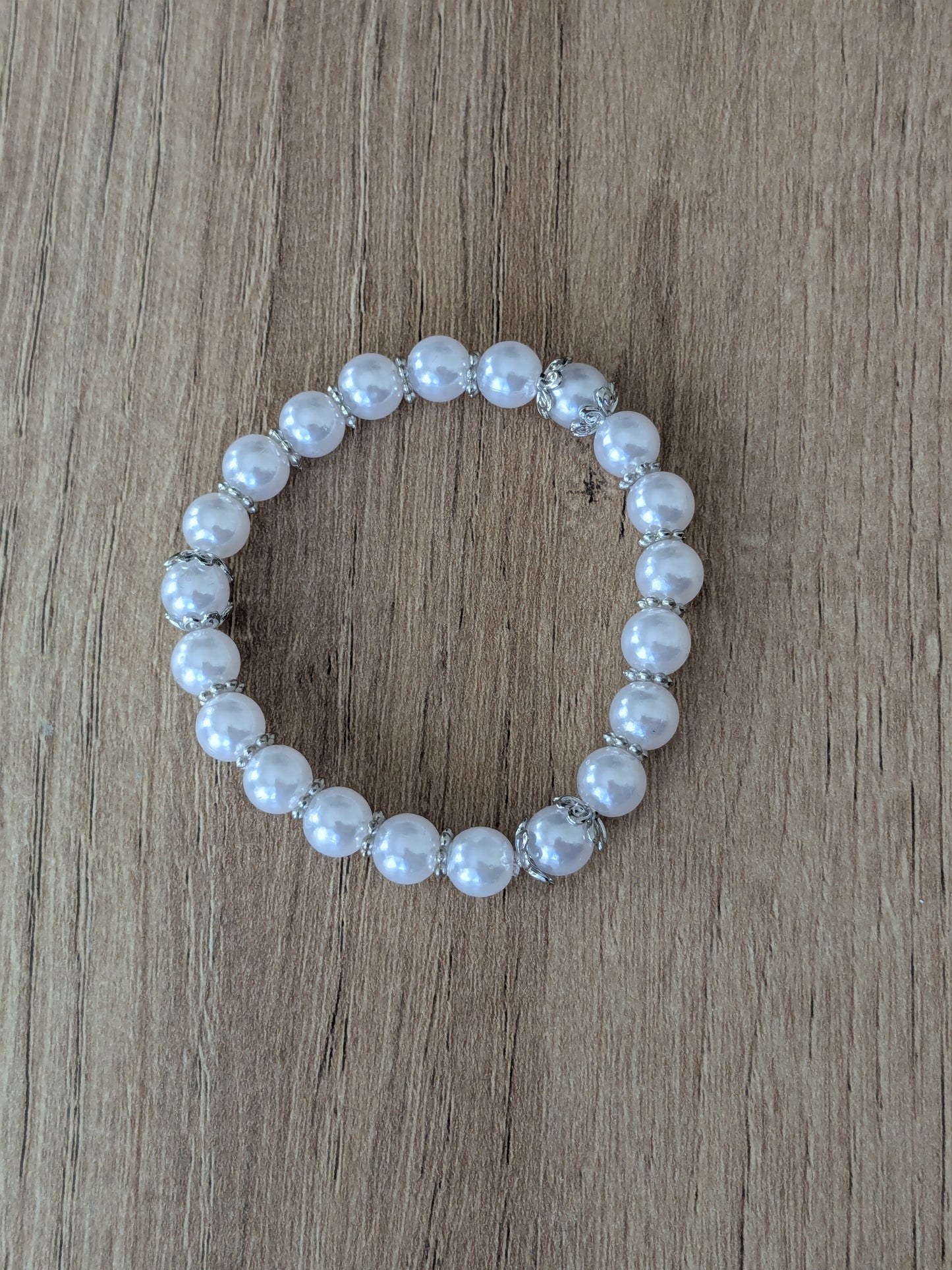 Bracelet perles imitation blanc