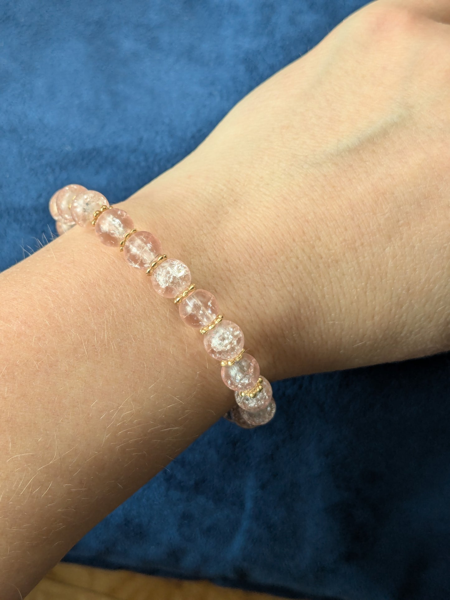 Bracelet perles verre craquelé rose