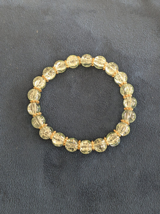 Bracelet perles verre craquelé vert sauge