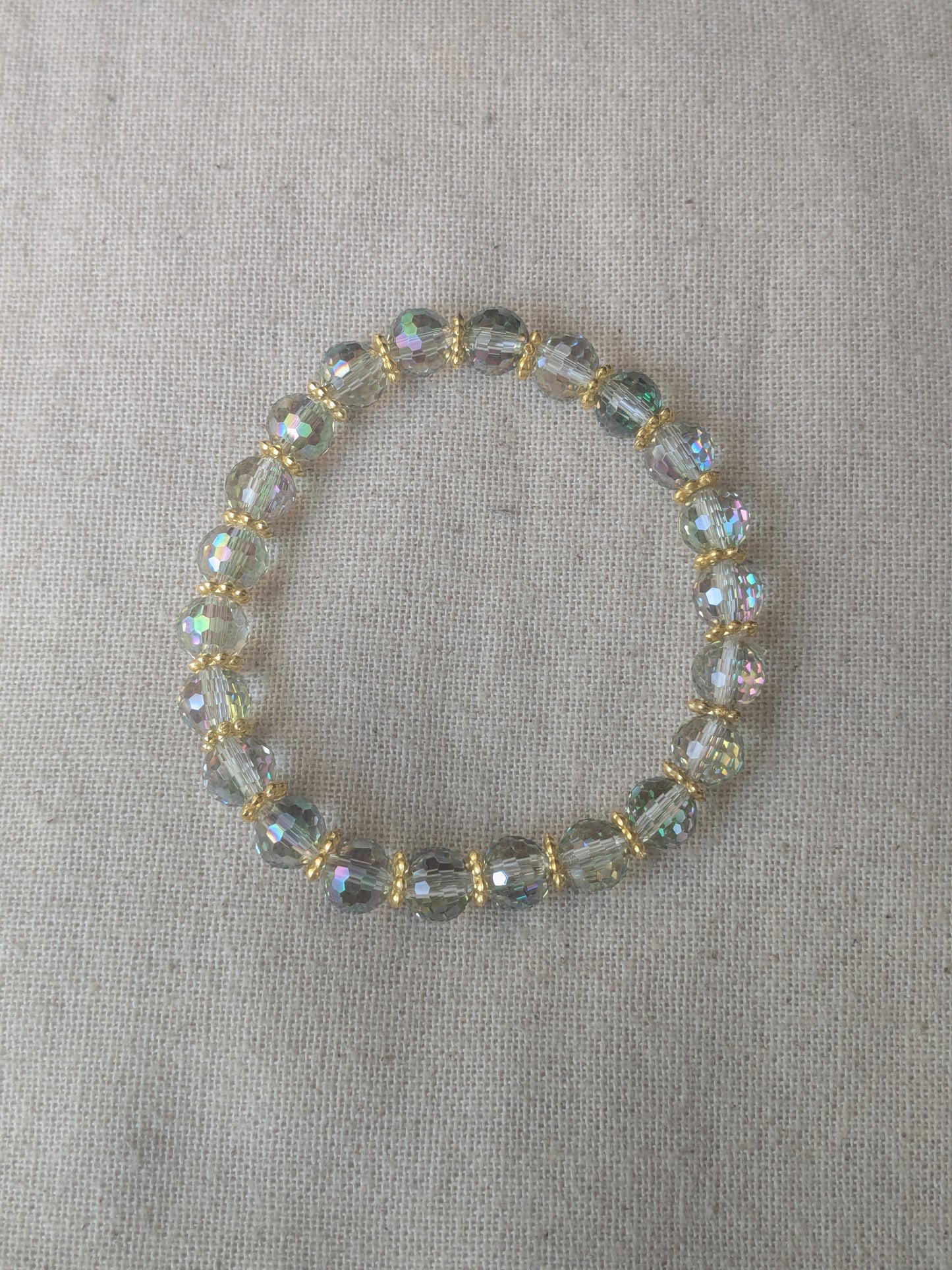 Bracelet perles verre facetté vert clair