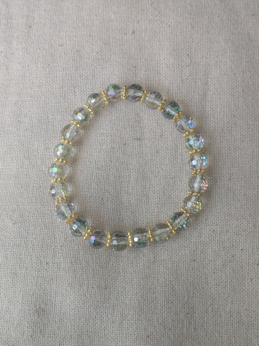 Bracelet perles verre facetté vert clair