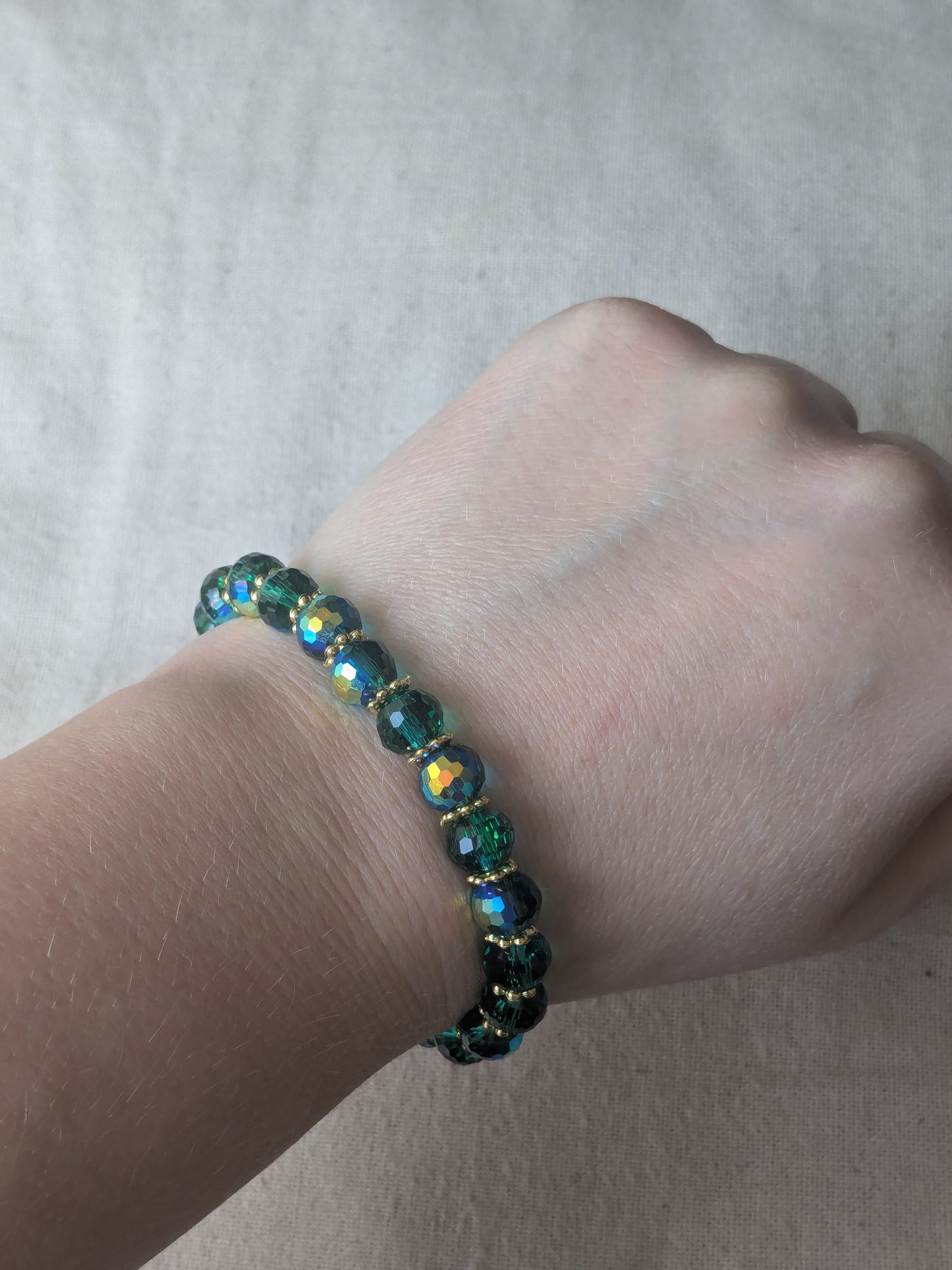 Bracelet perles verre facetté vert foncé