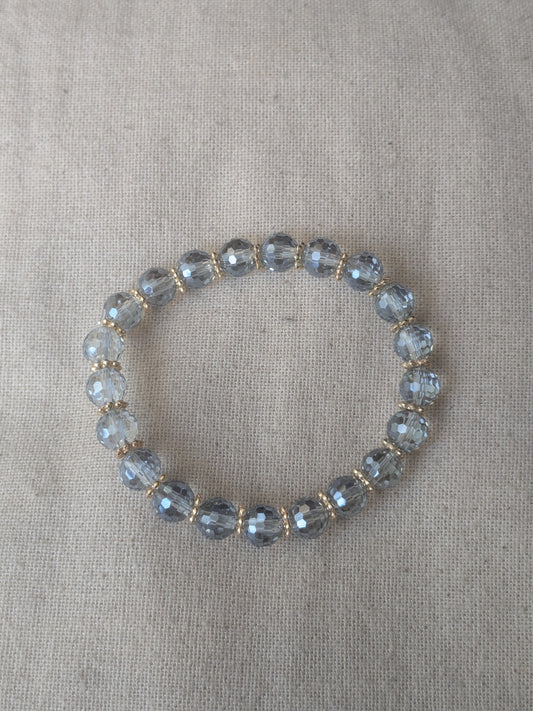 Bracelet perles verre facetté bleu glacier