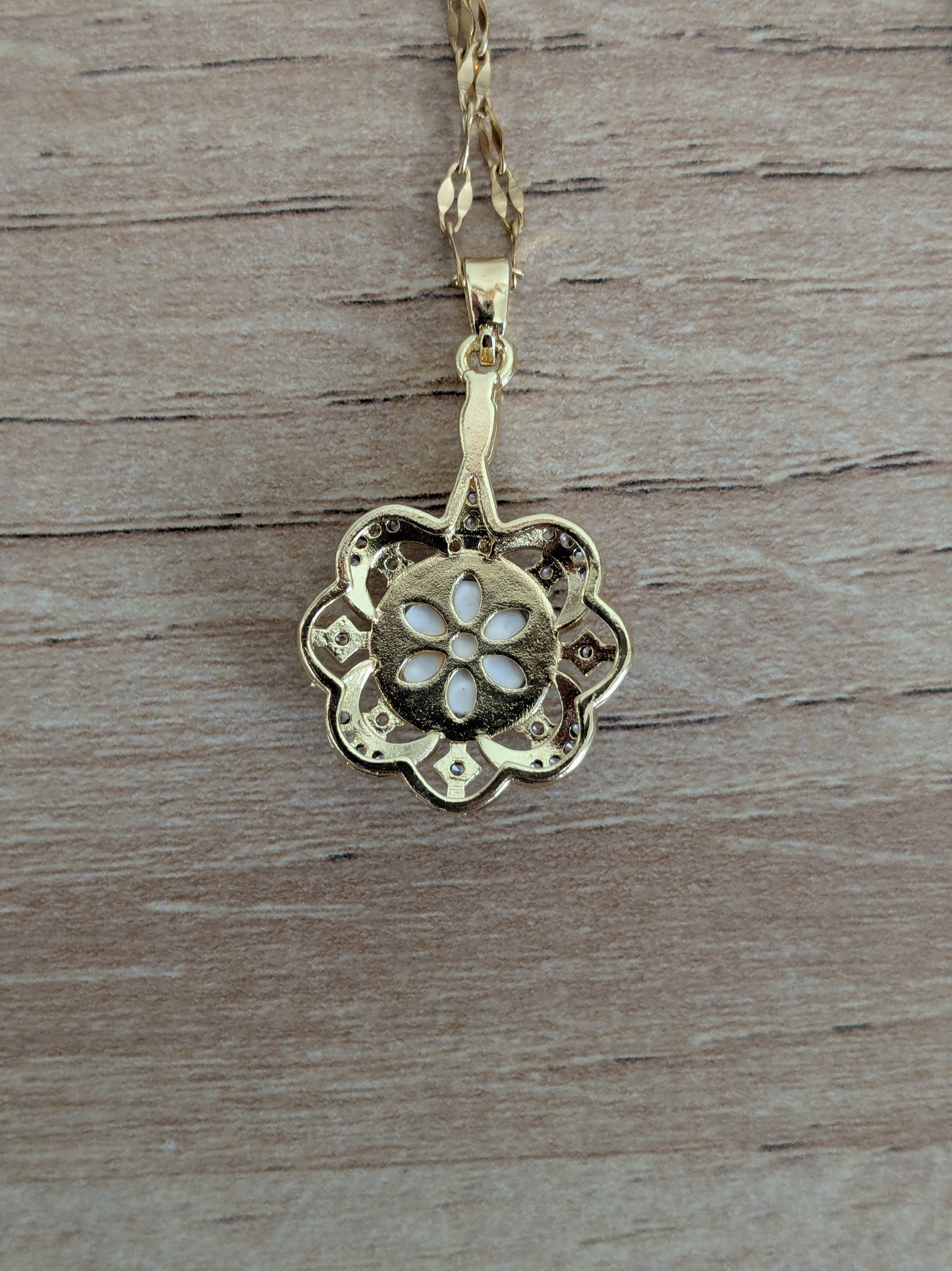 Collier Fleur Planète