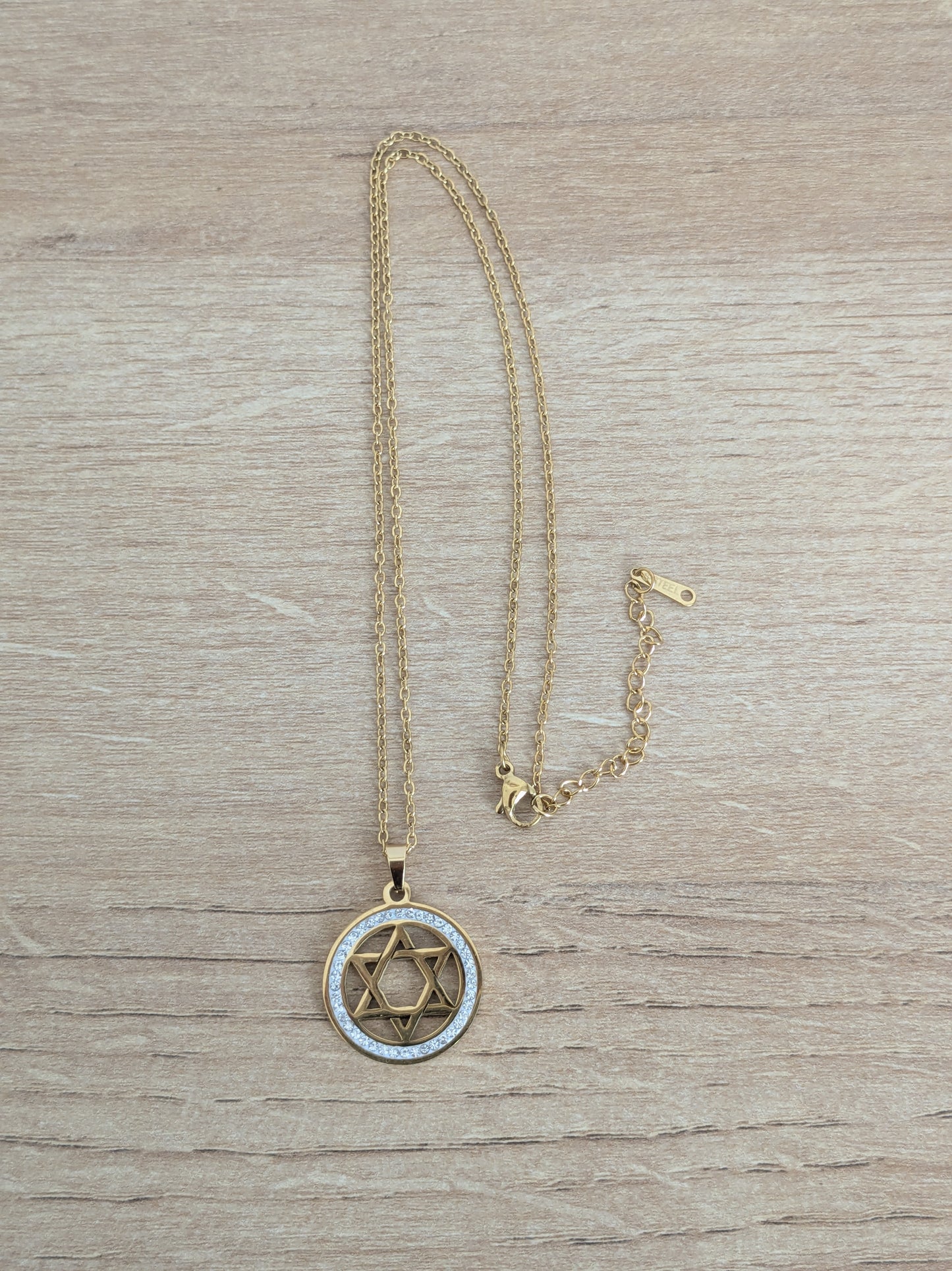 Collier Etoile de David doré