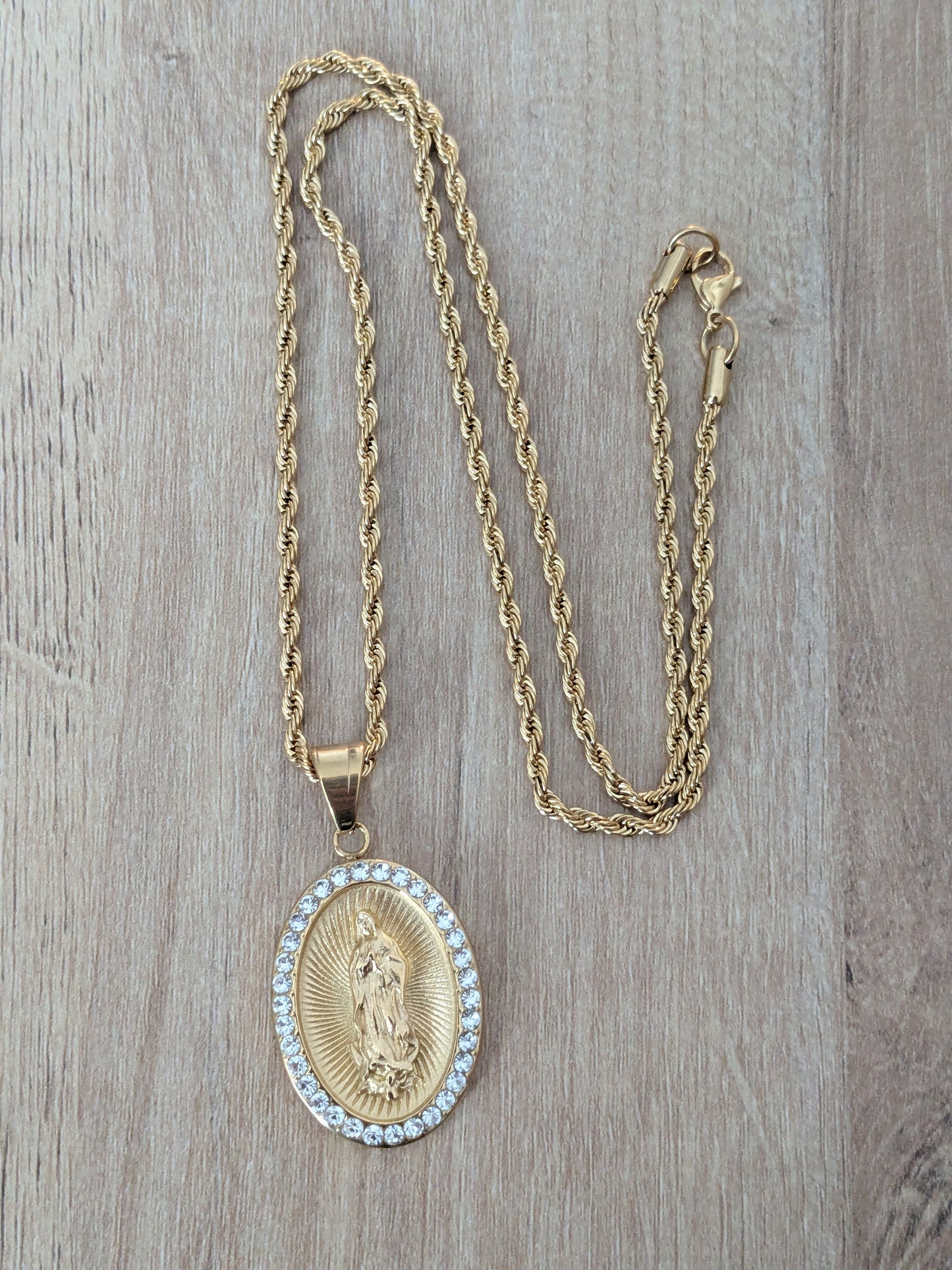 Collier Vierge de Guadalupé