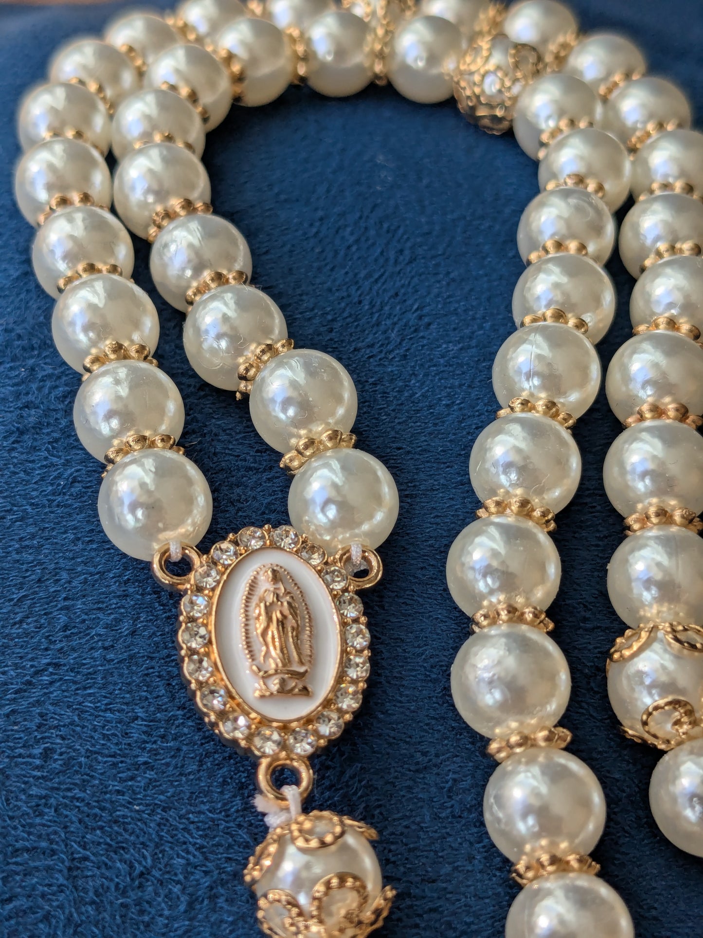 Chapelet perles imitation OR