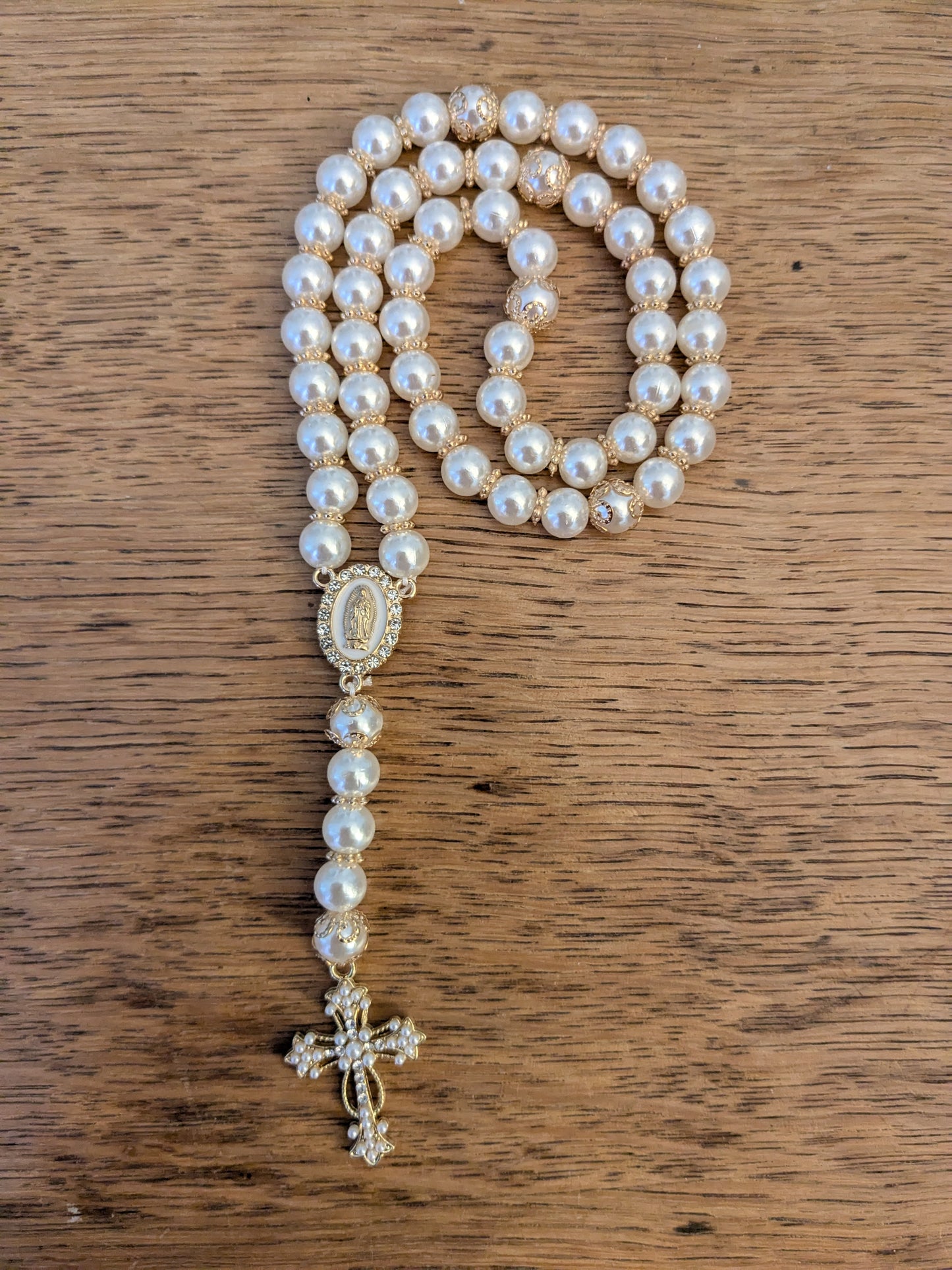 Chapelet perles imitation OR