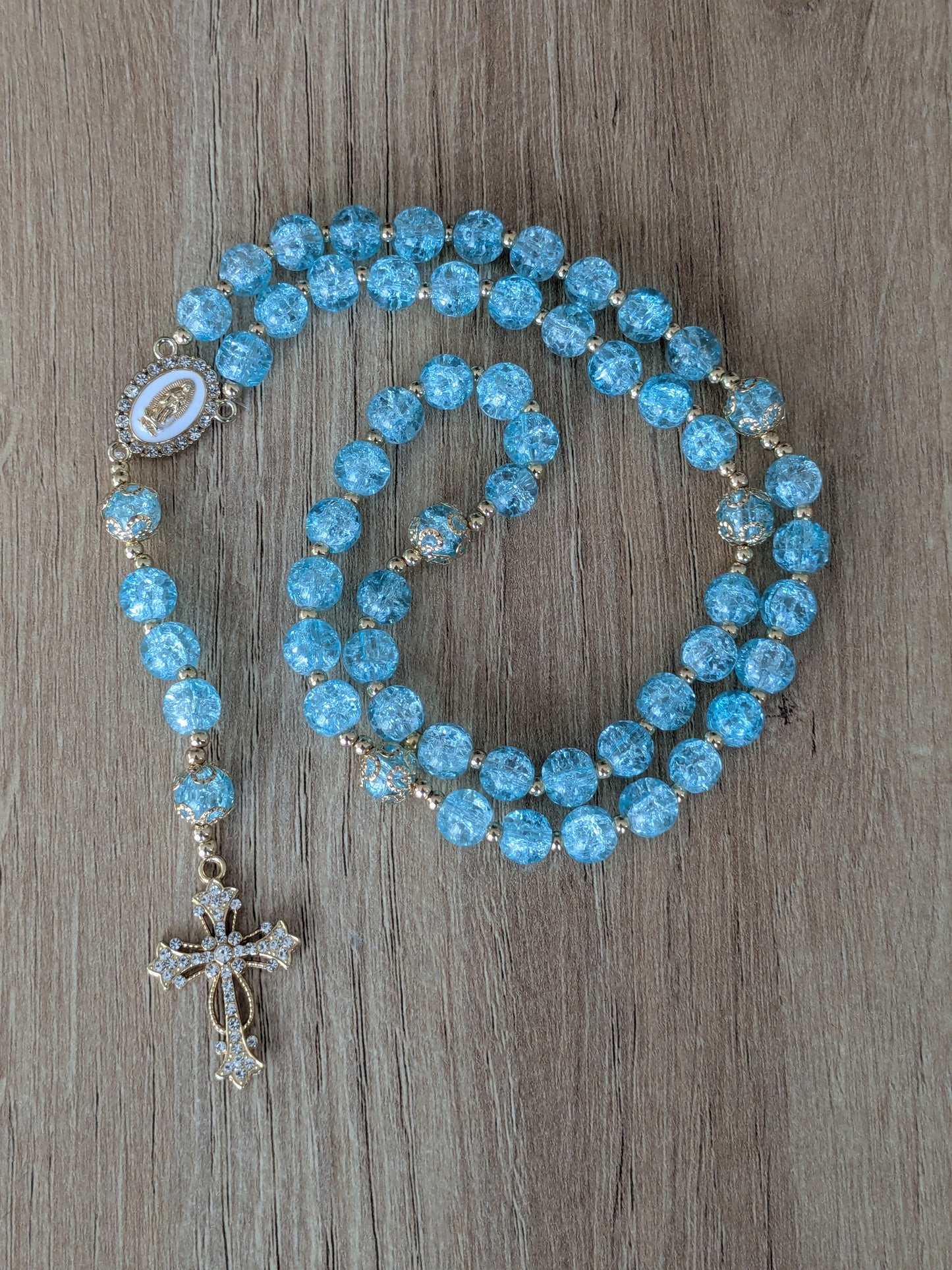 Chapelet en verre bleu turquoise