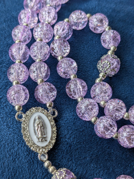 Chapelet en verre violet