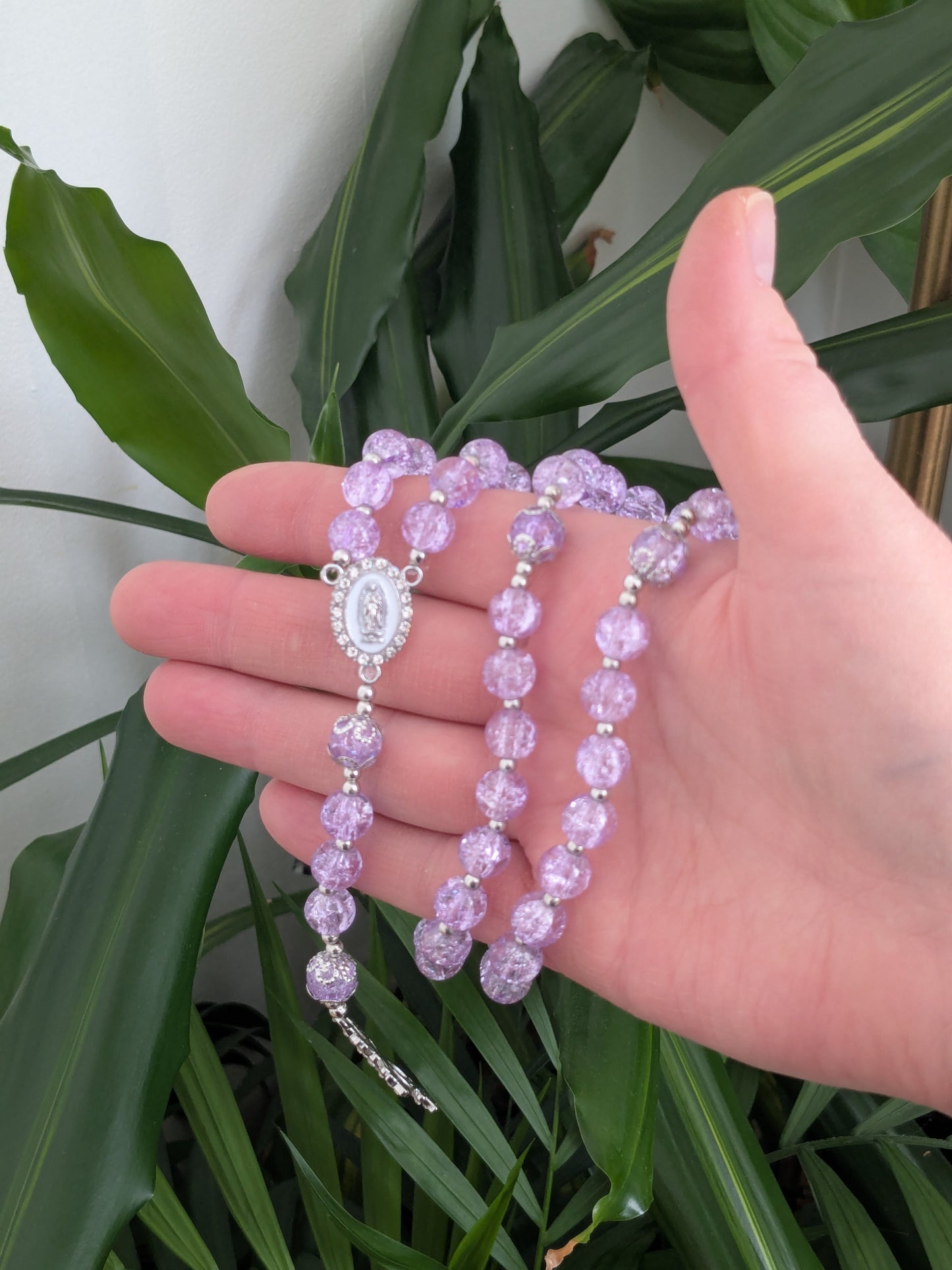 Chapelet en verre violet