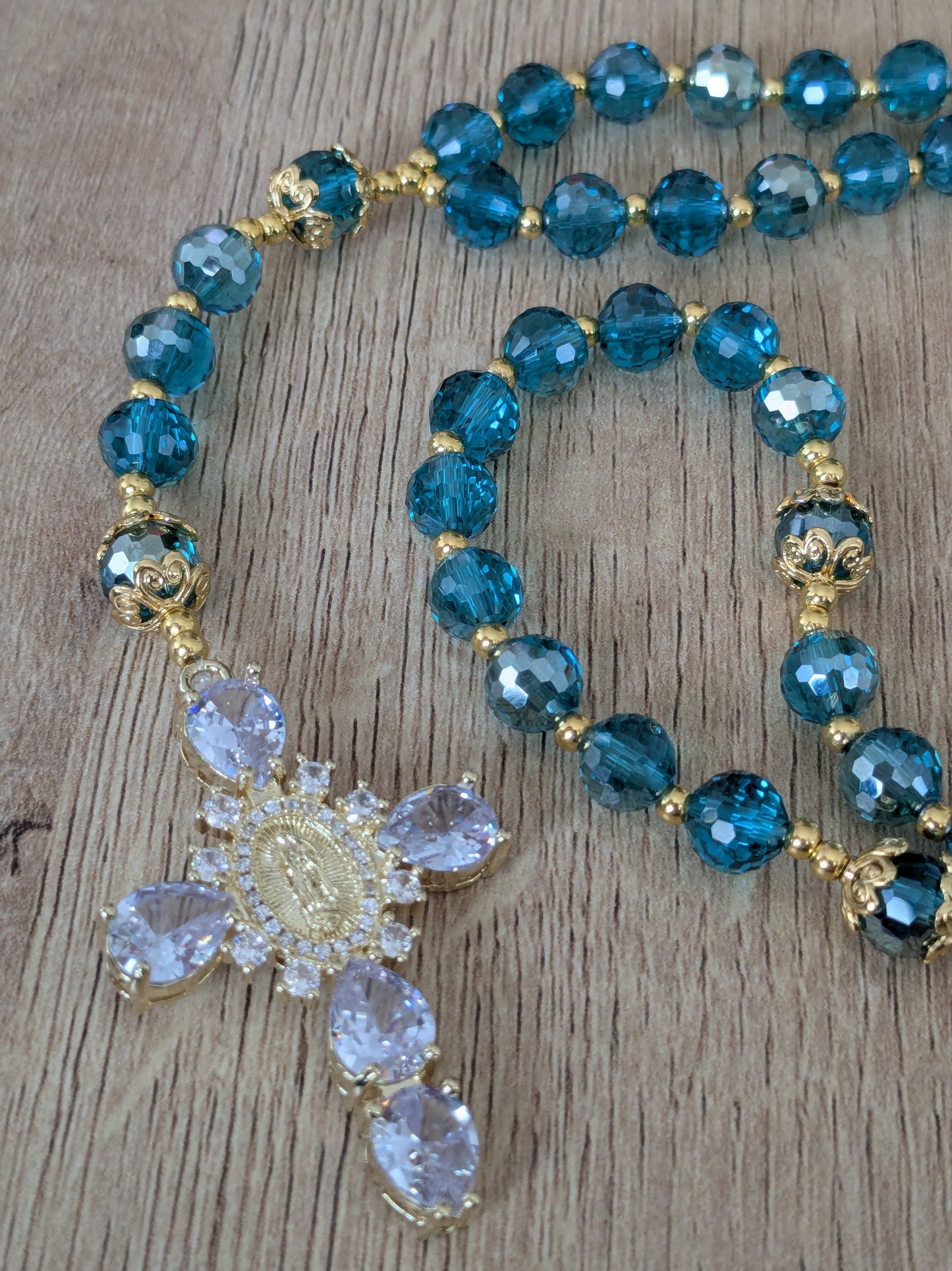 Chapelet facettées bleu turquoise