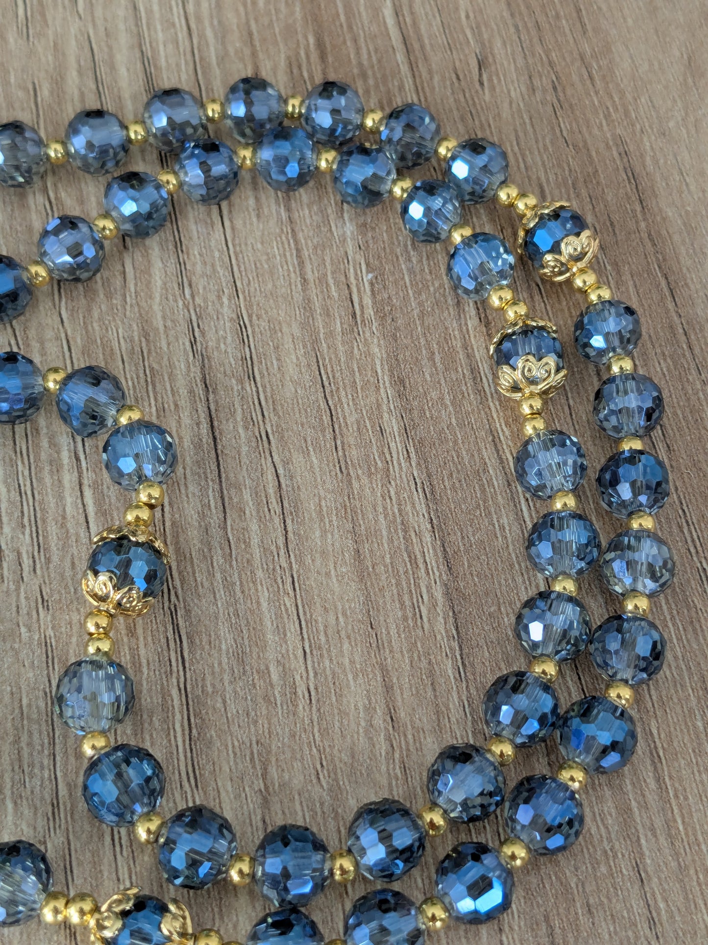 Chapelet facettées bleu gris