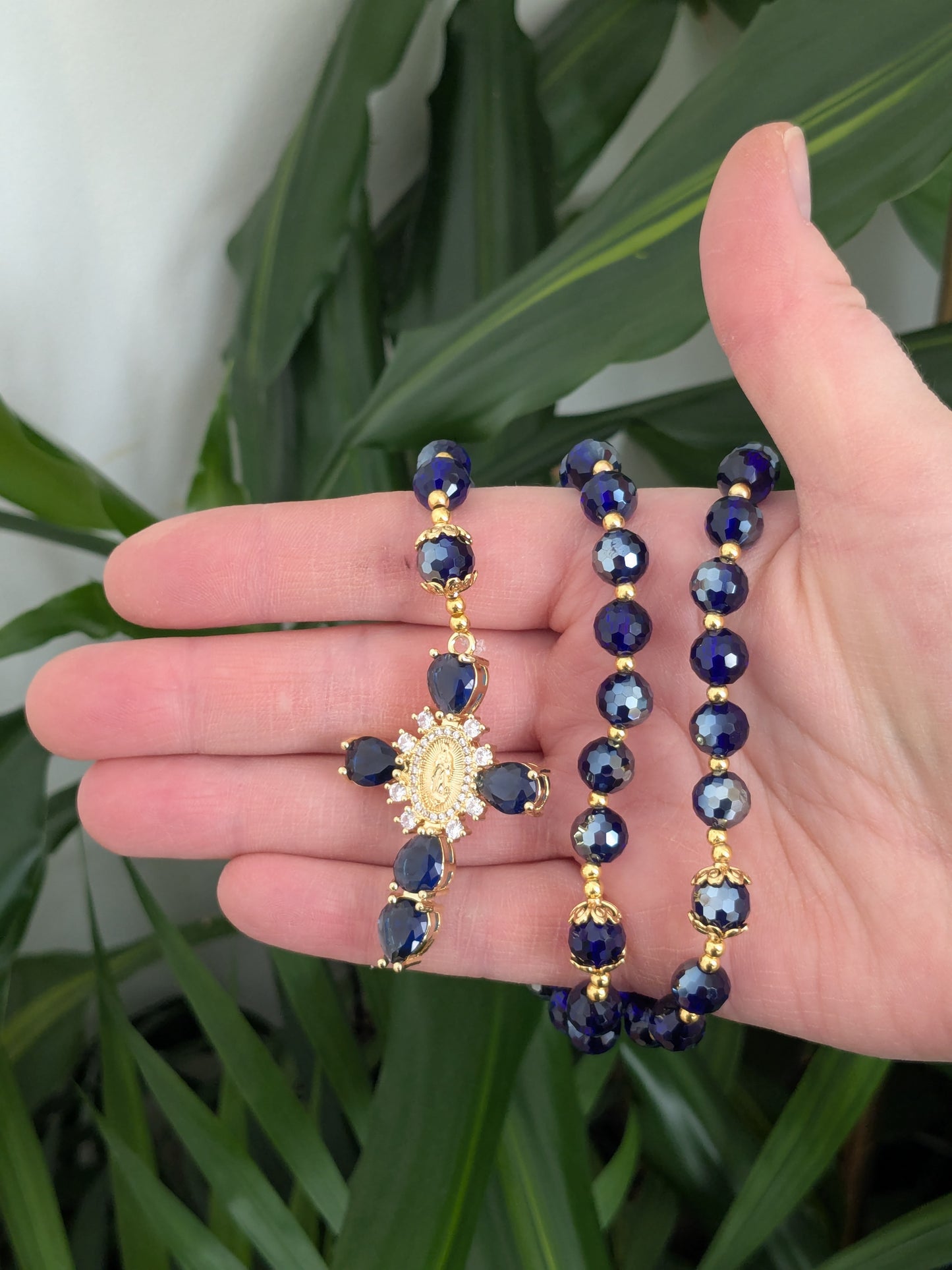 Chapelet facettées bleu foncé