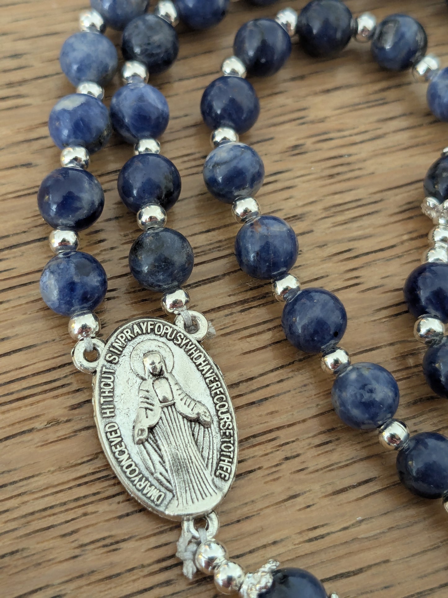 Petit chapelet en Sodalite