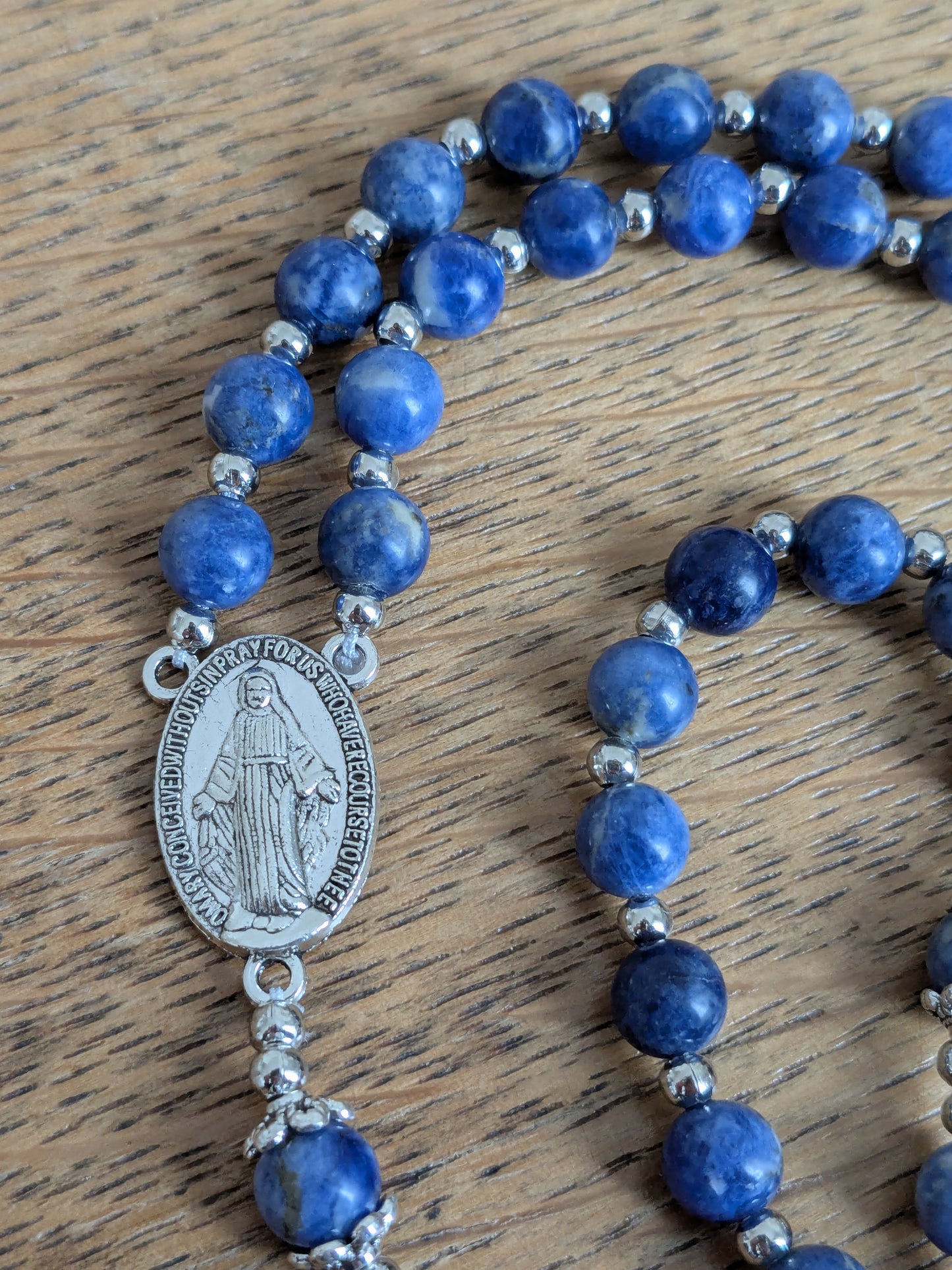 Petit chapelet en Sodalite