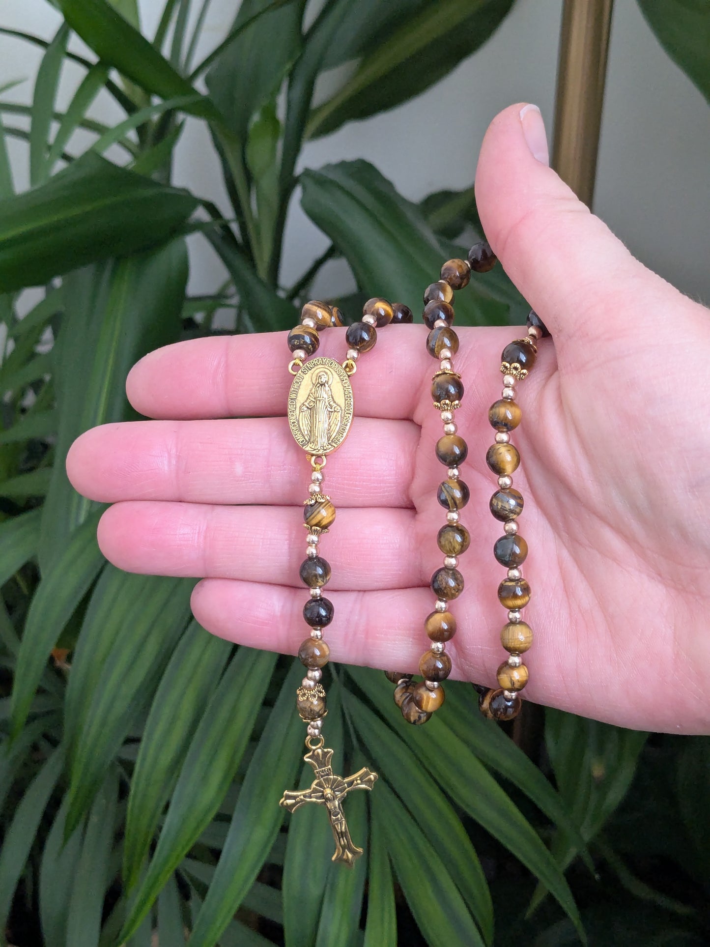Petit chapelet en Oeil de Tigre