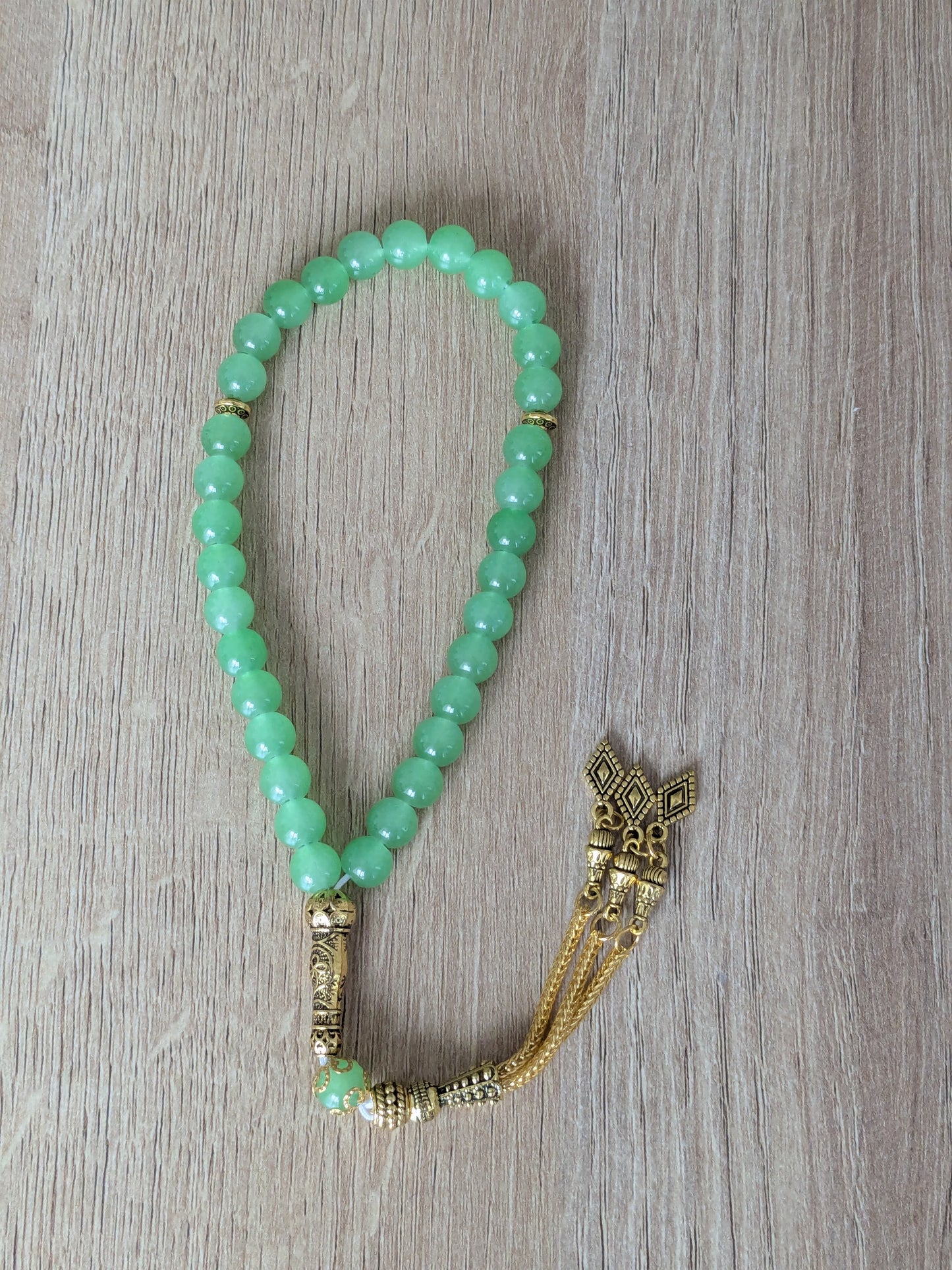 Petit misbaha en verre vert