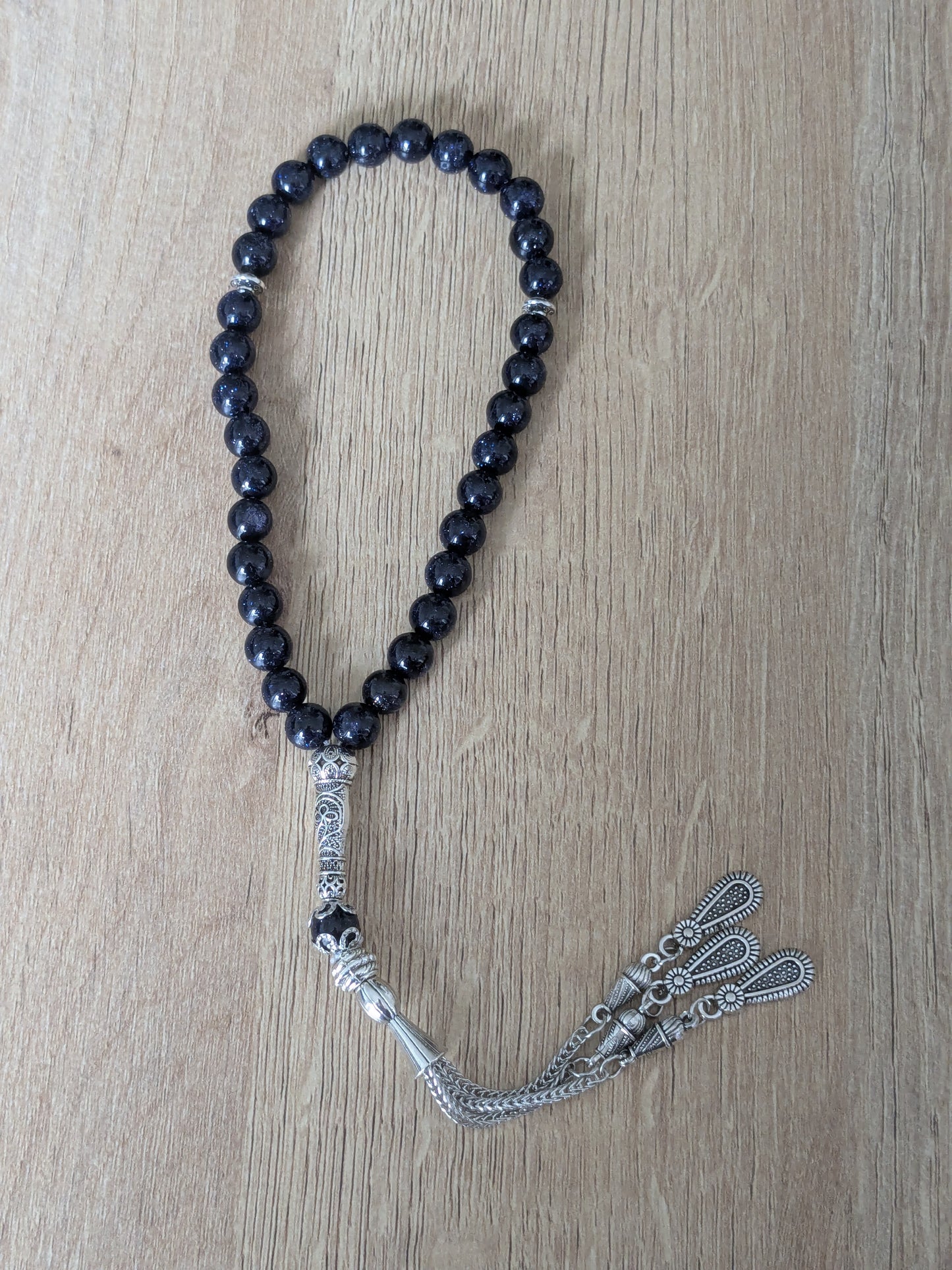 Petit misbaha en verre bleu nuit