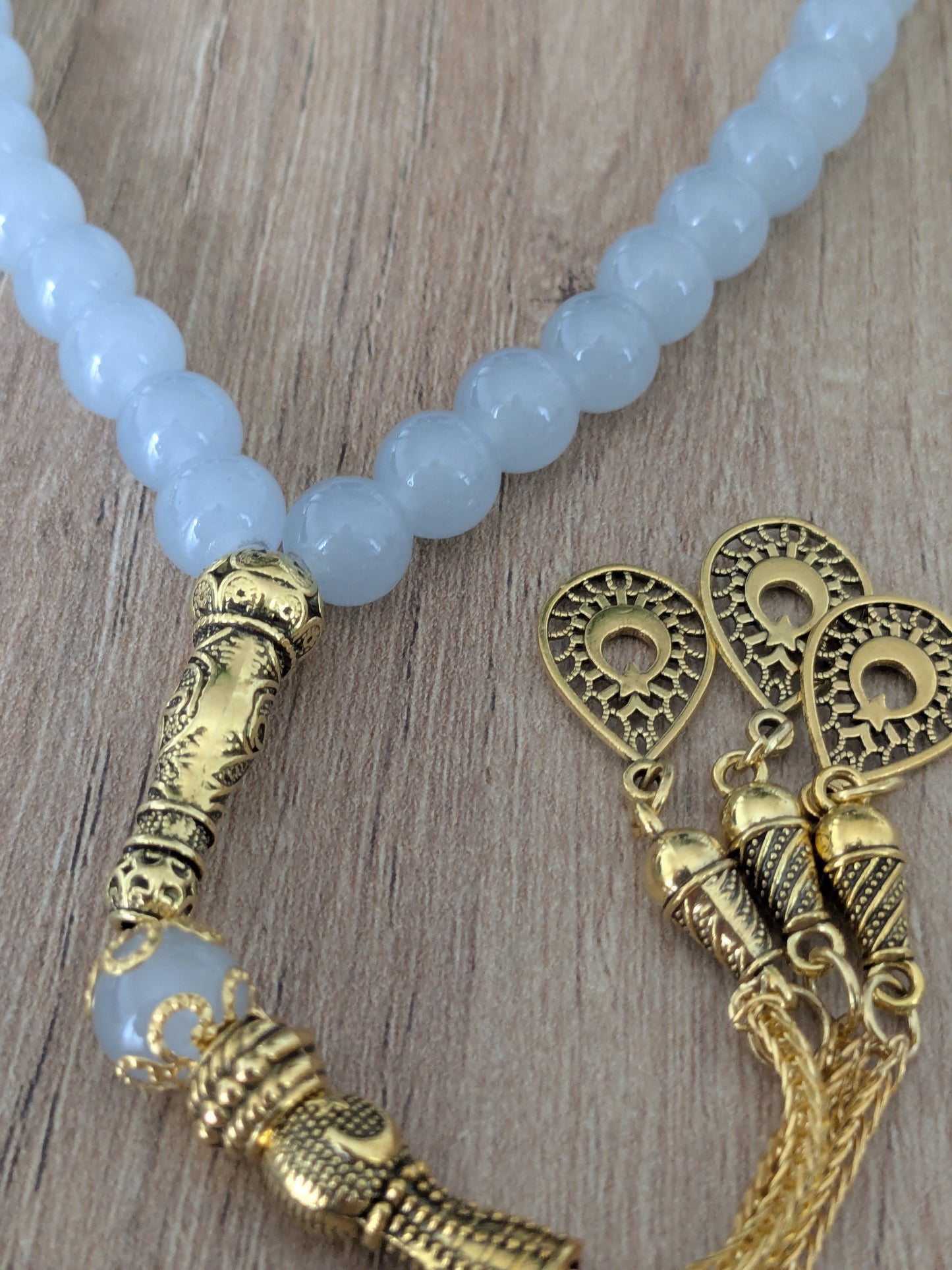 Petit misbaha en verre gris