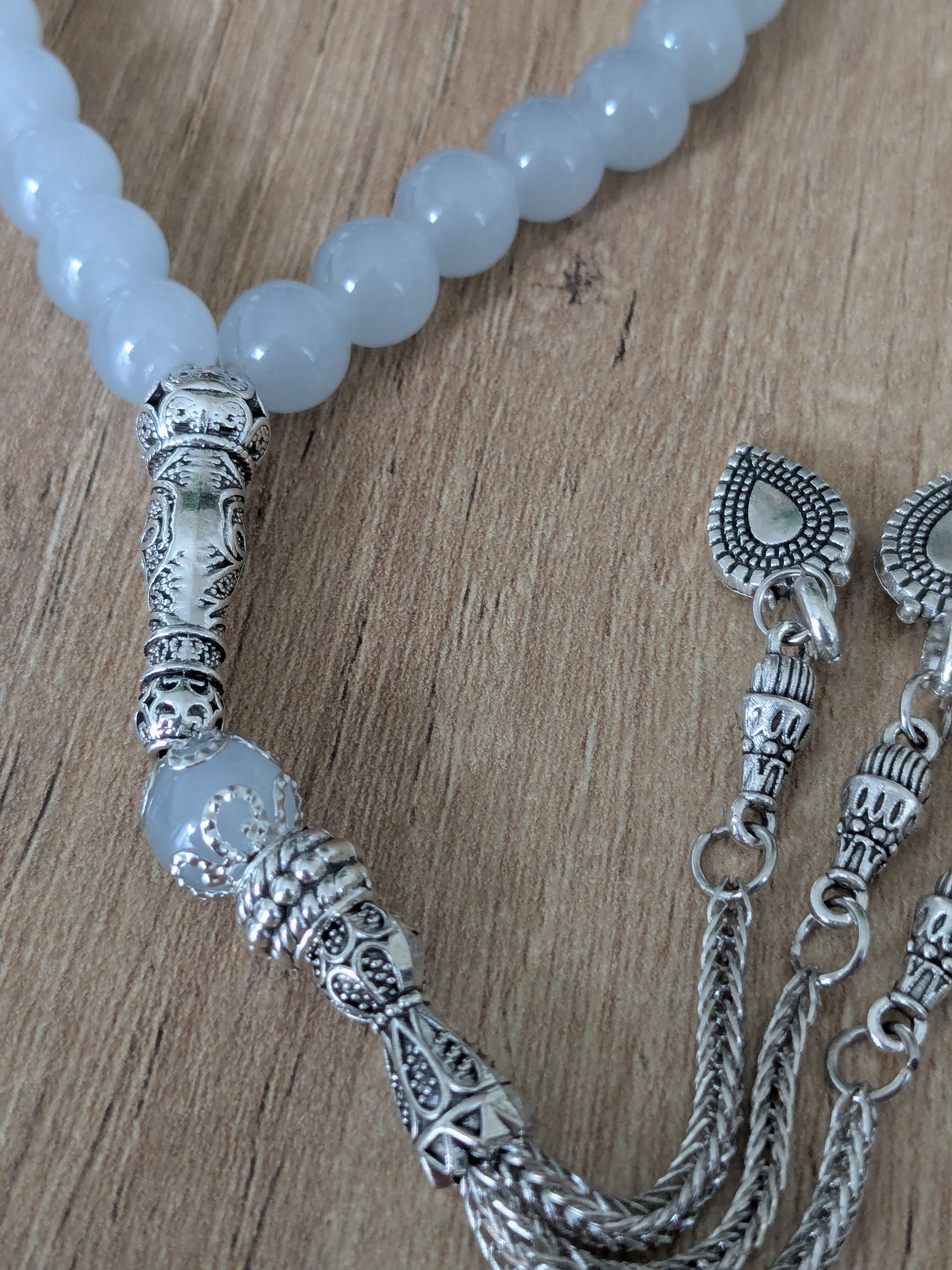 Petit misbaha en verre gris