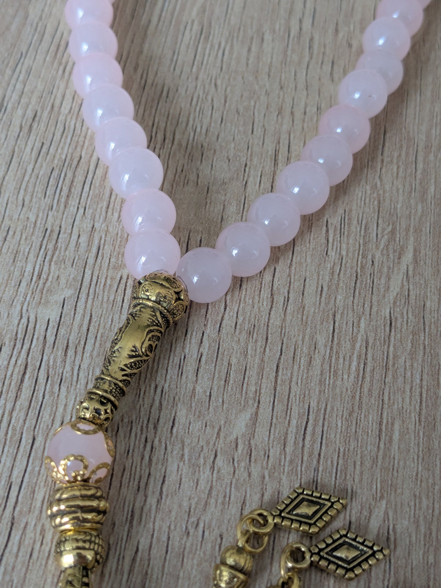 Petit misbaha en verre rose