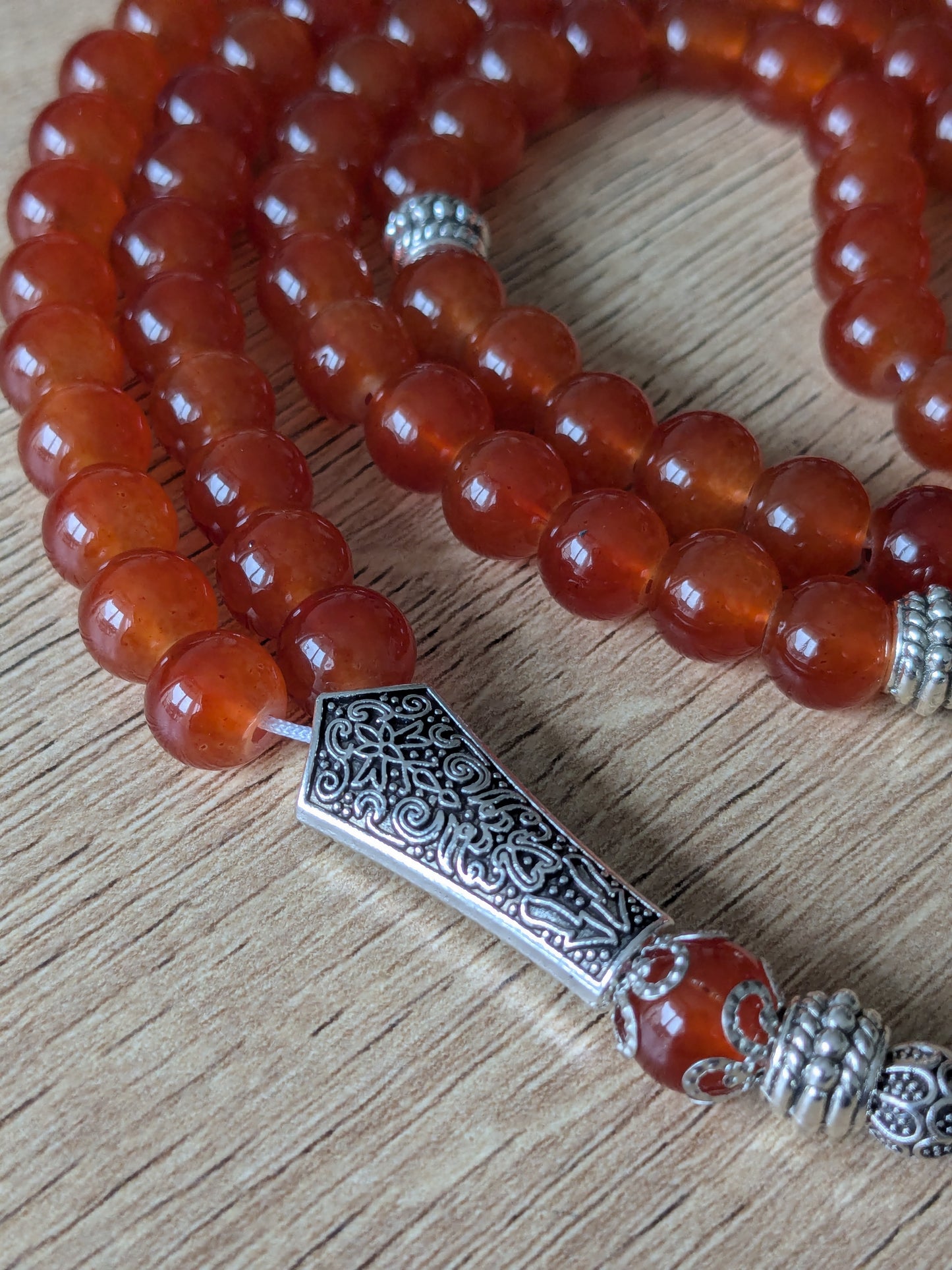 Grand misbaha en verre rouge