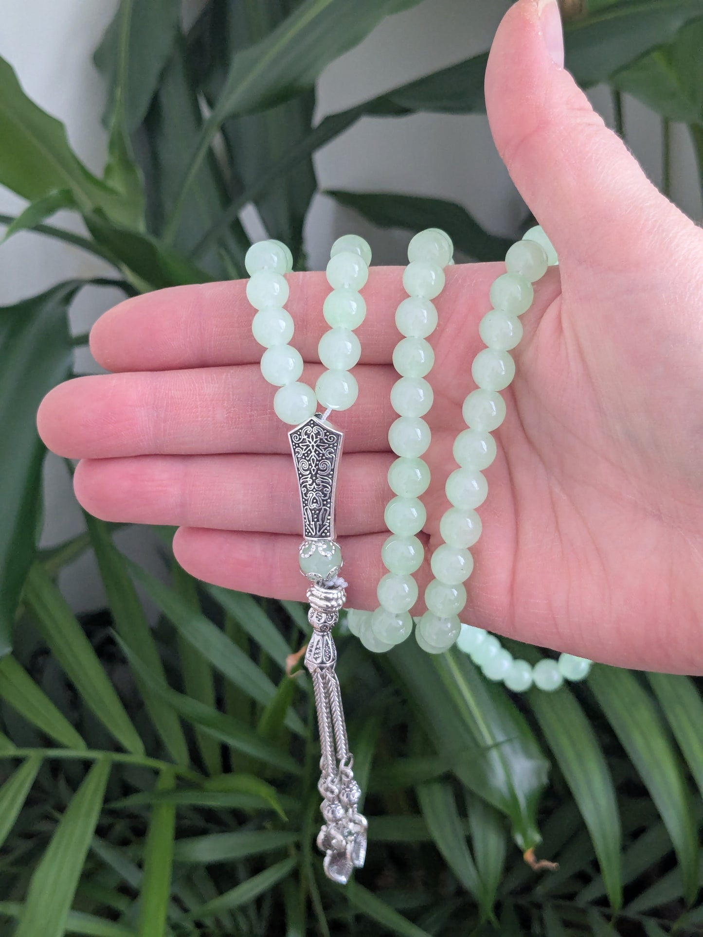 Grand misbaha en verre vert clair