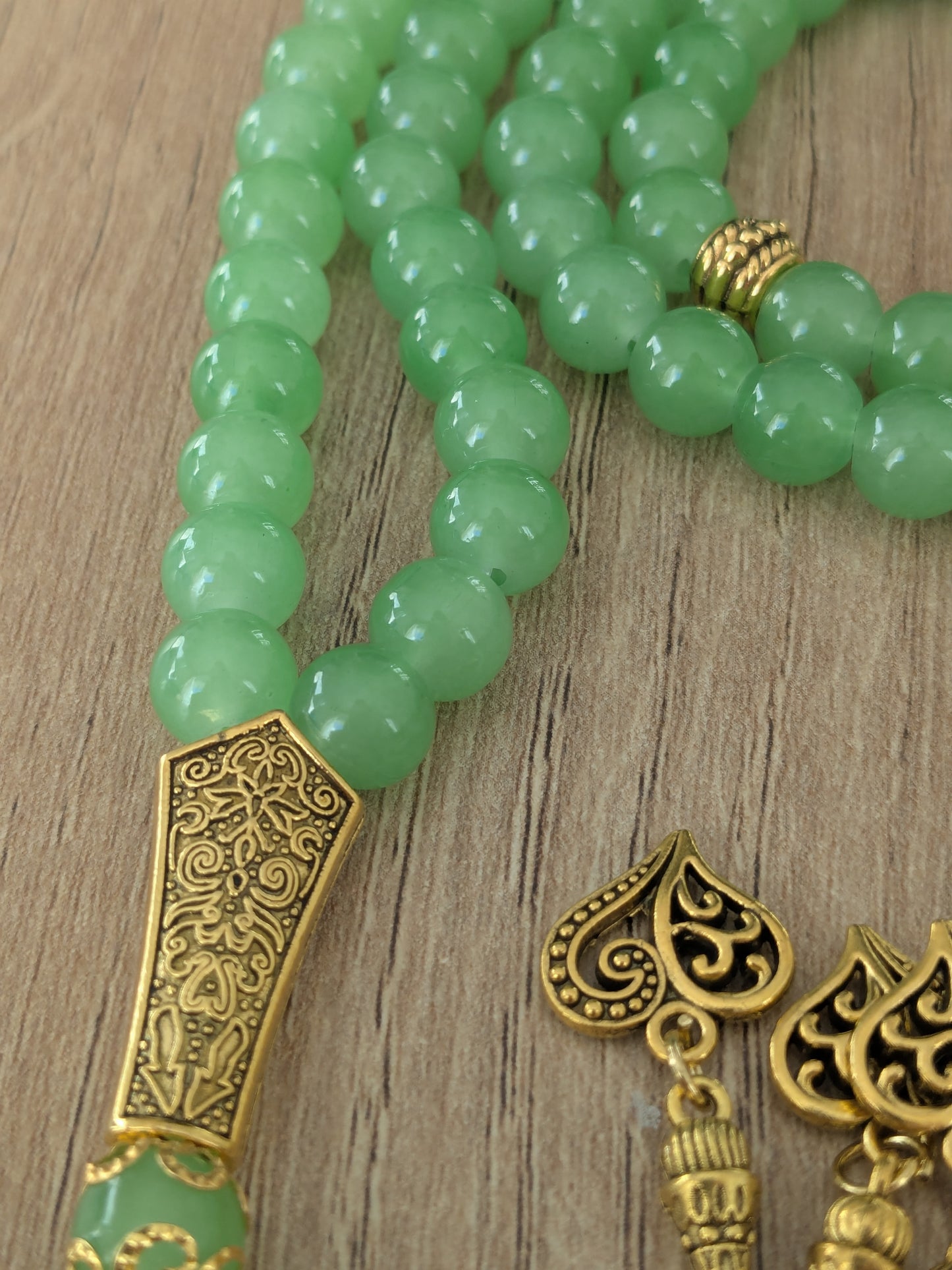 Grand misbaha en verre vert