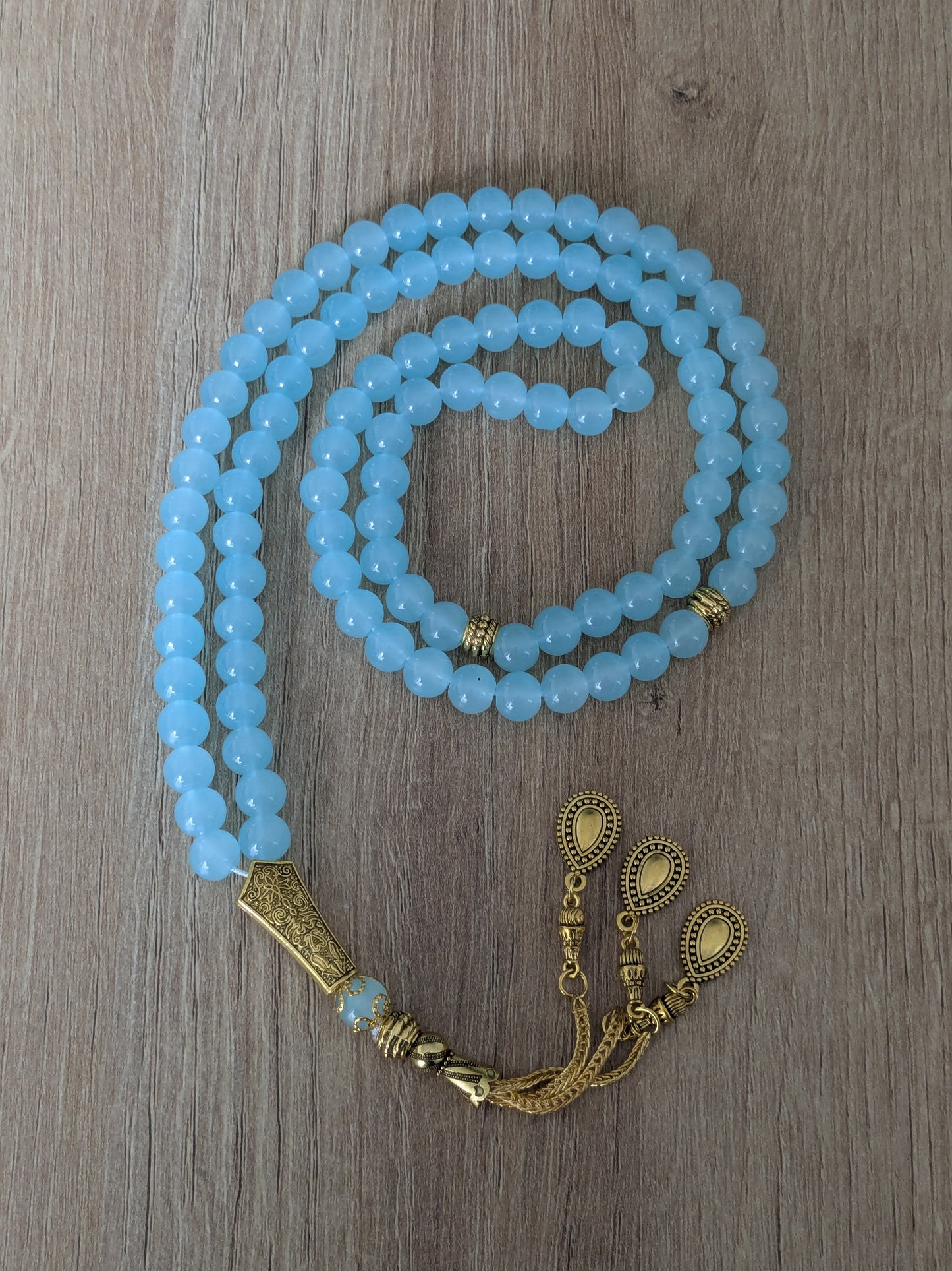 Grand misbaha en verre bleu clair