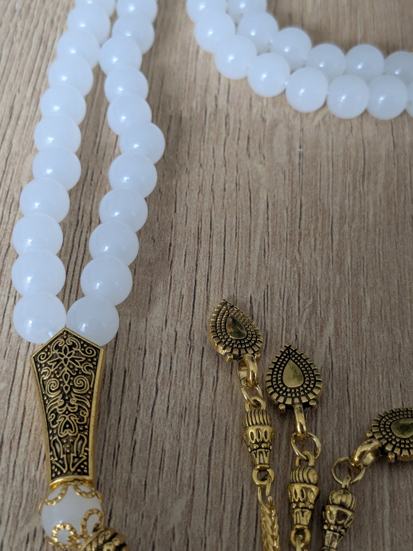 Grand misbaha en verre blanc