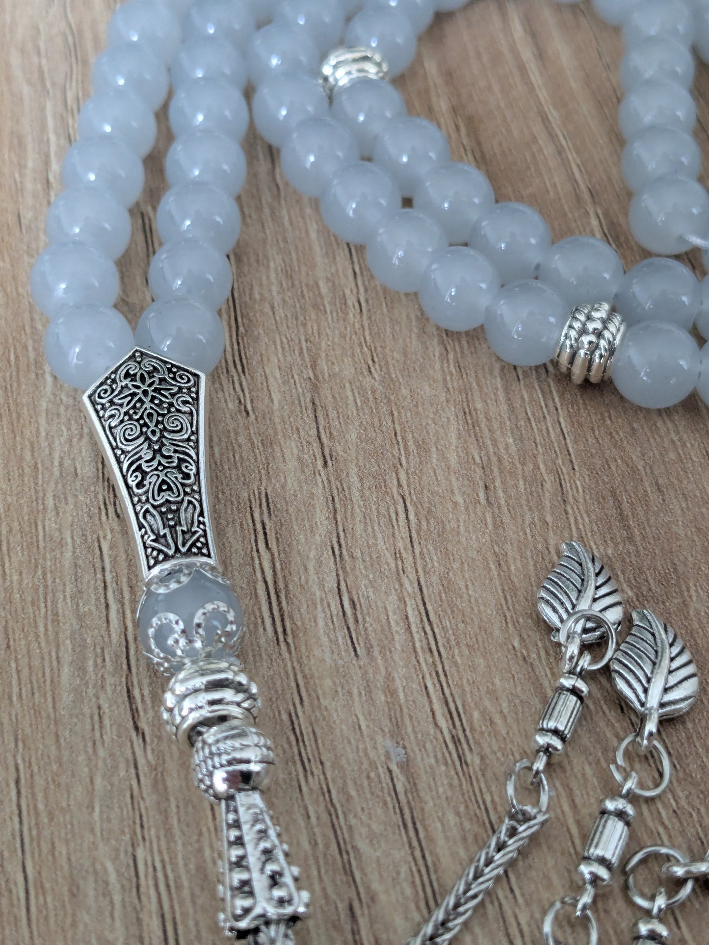 Grand misbaha en verre gris