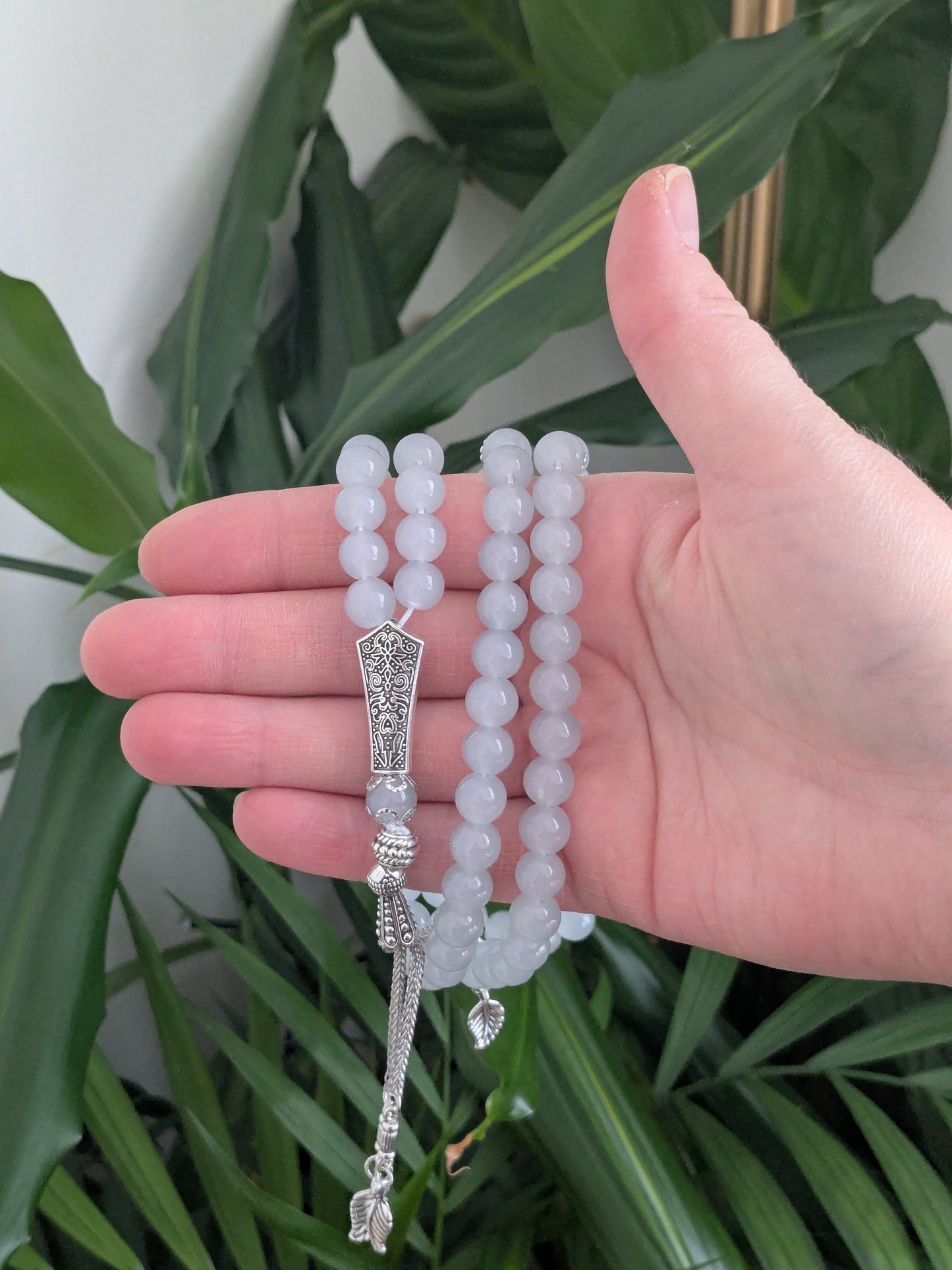 Grand misbaha en verre gris