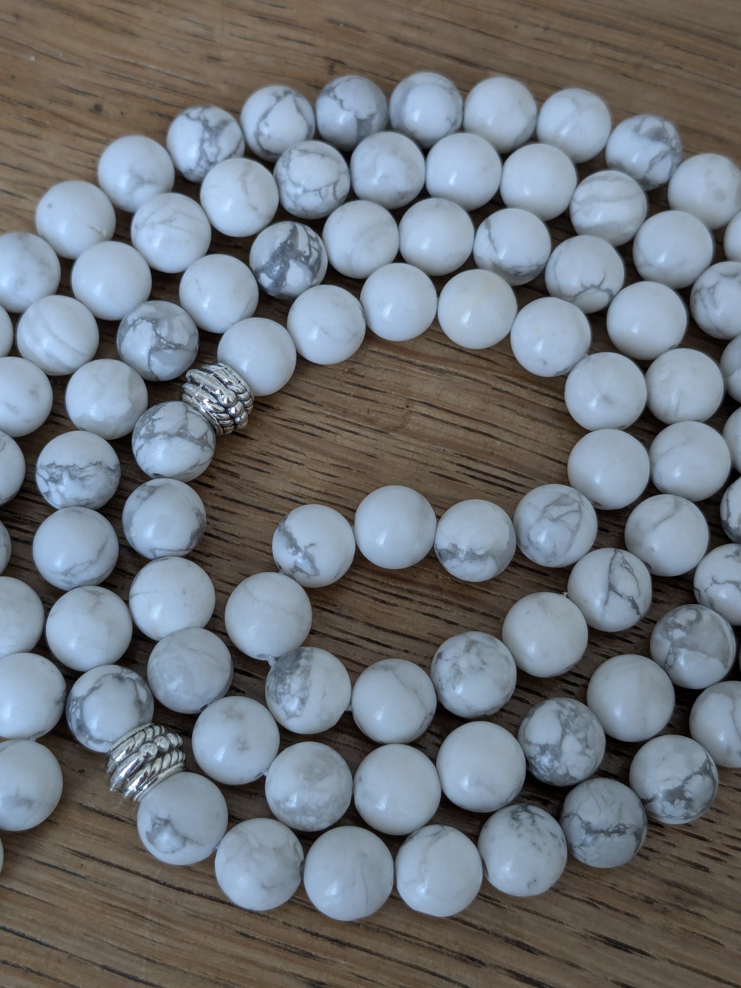 Grand tasbih en Howlite blanche