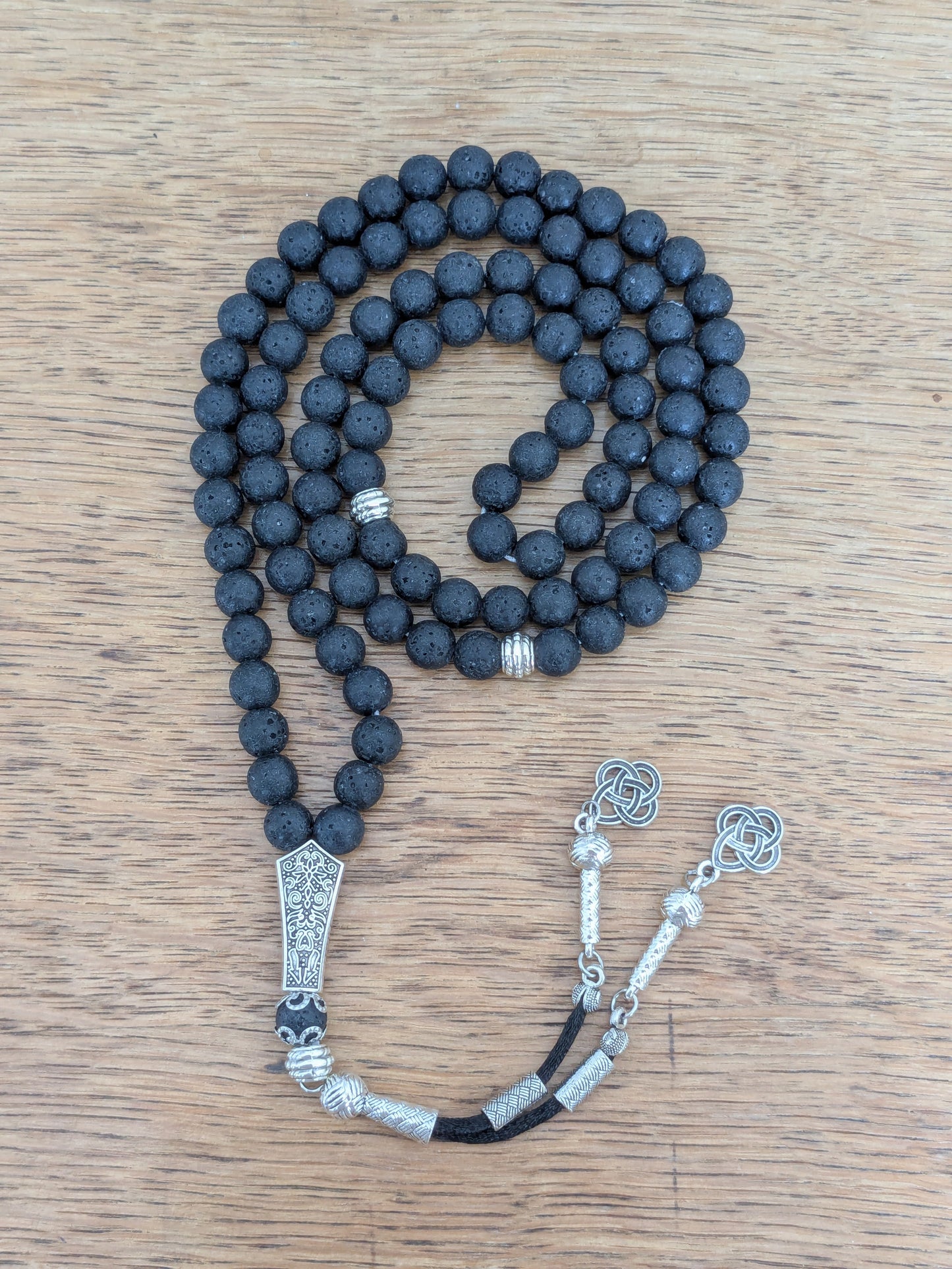 Grand tasbih en Pierre de Lave