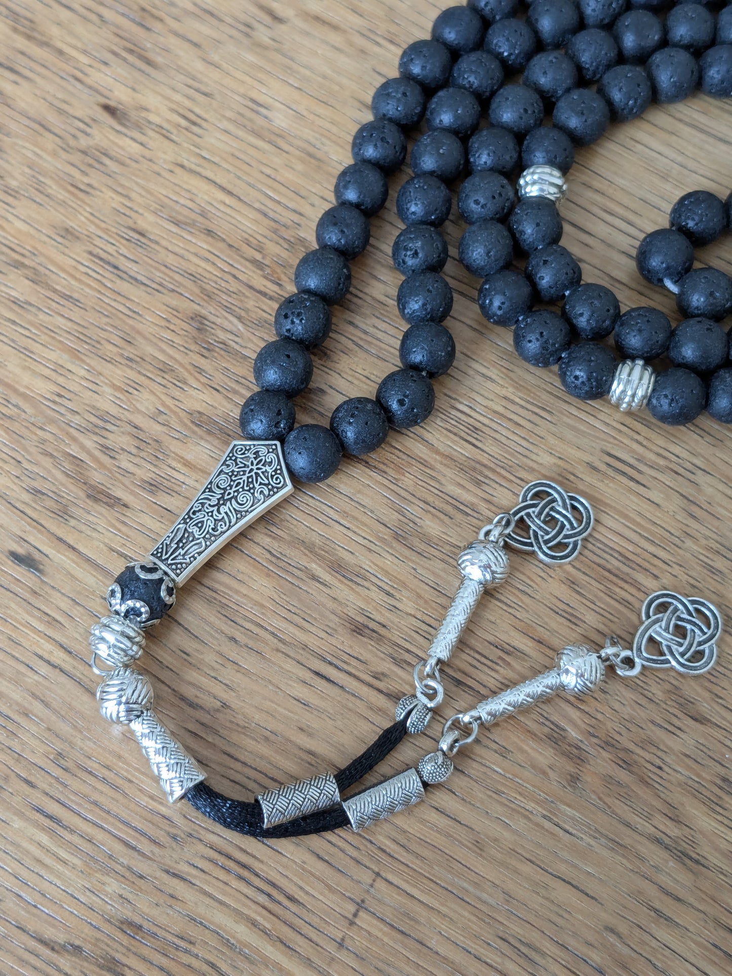 Grand tasbih en Pierre de Lave